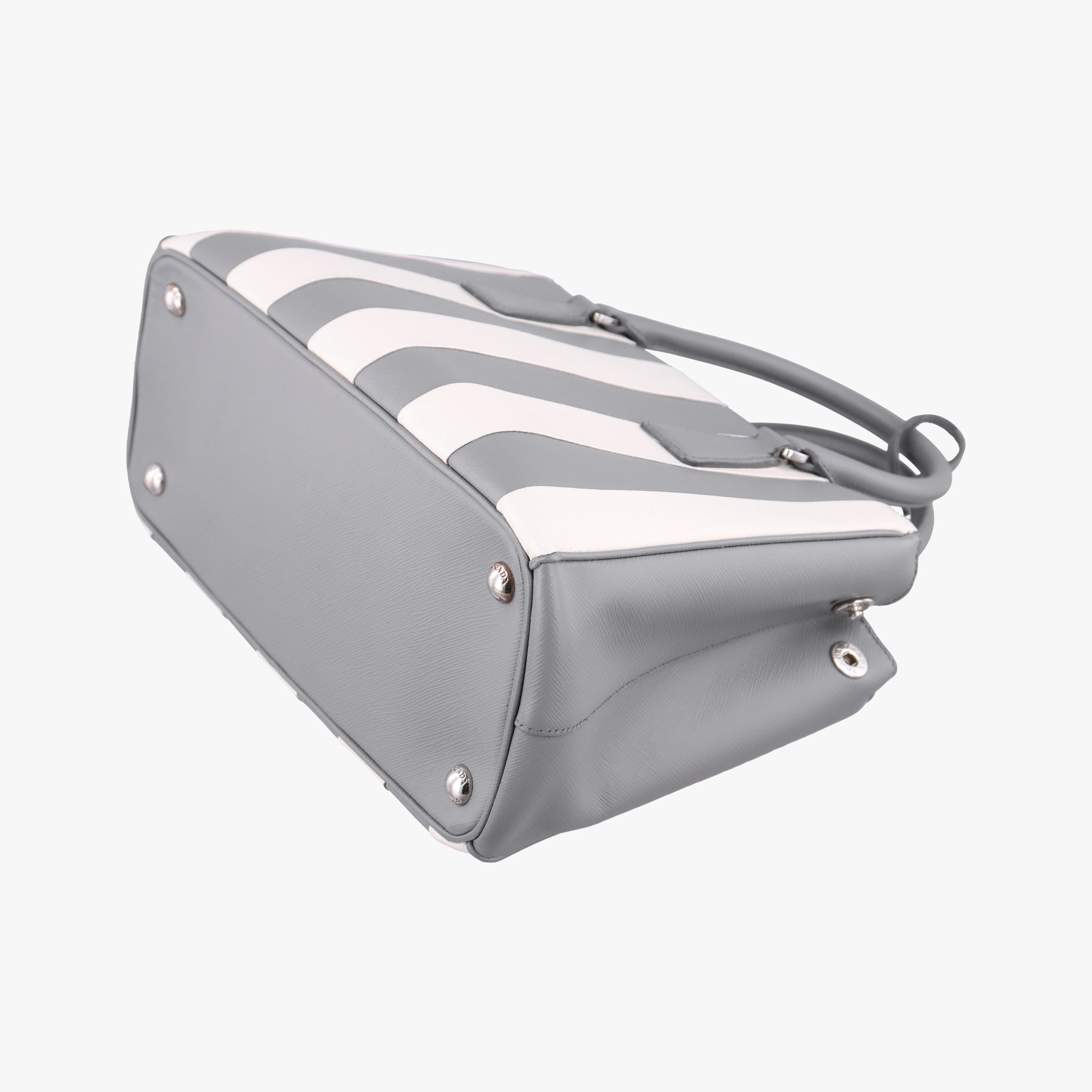Vintage Prada Galleria White× Gray Saffiano Leather  shoulderbag | stylenewstar