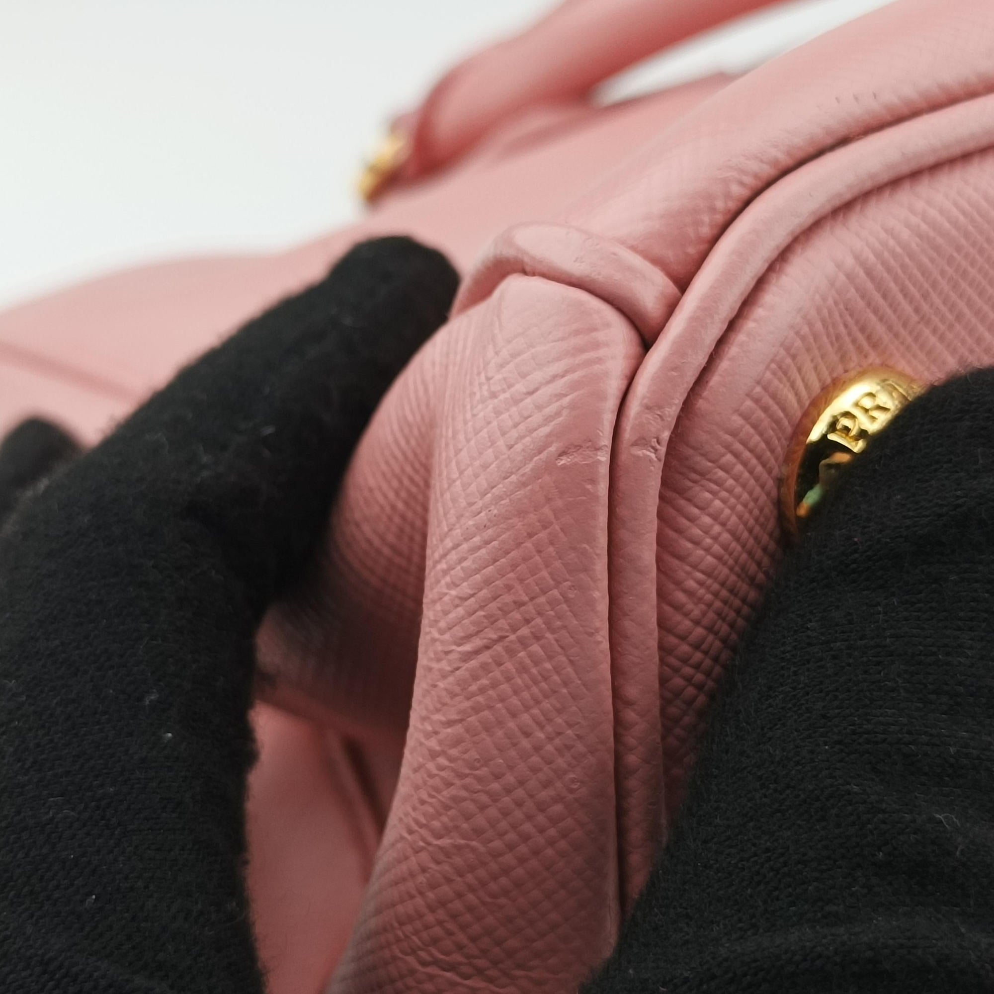 Pre-owned Prada Galleria Pink SAFFIANO Leather BN1786 shoulderbag | stylenewstar