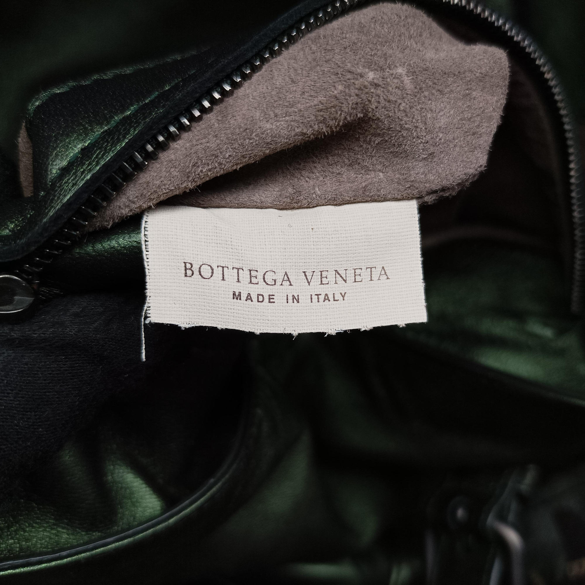 Pre-owned Bottega Veneta Iridescent Scarabee Iridescent Multi Pocket Tote  Iridescent Green Leather  shoulderbag | stylenewstar