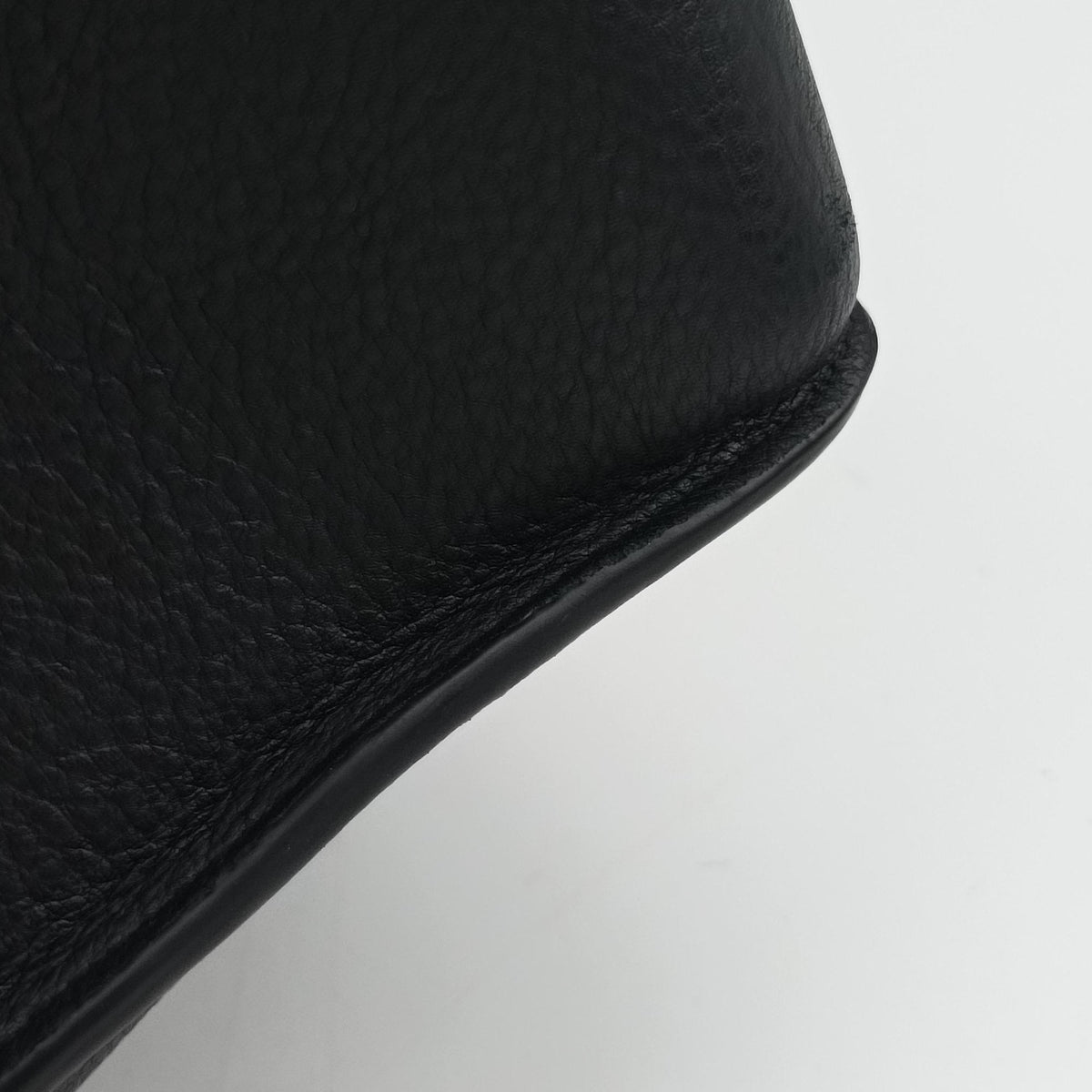 Pre-owned Loewe hammock Black leather  shoulderbag | stylenewstar