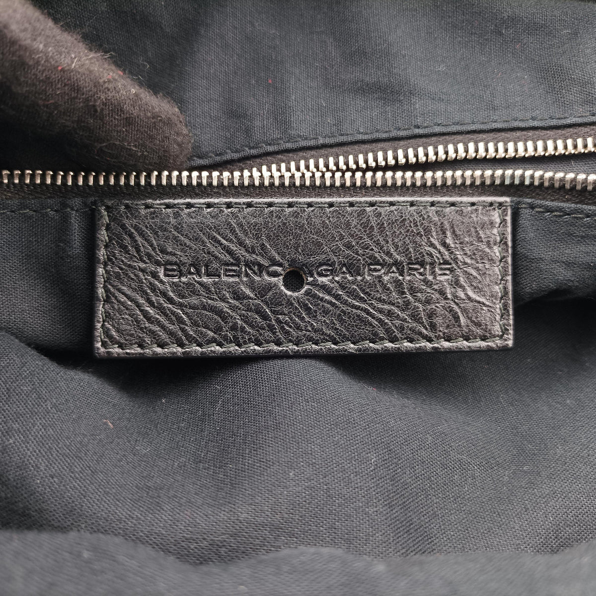 Pre-owned Balenciaga Classic Black Arena Lambskin  shoulderbag | stylenewstar