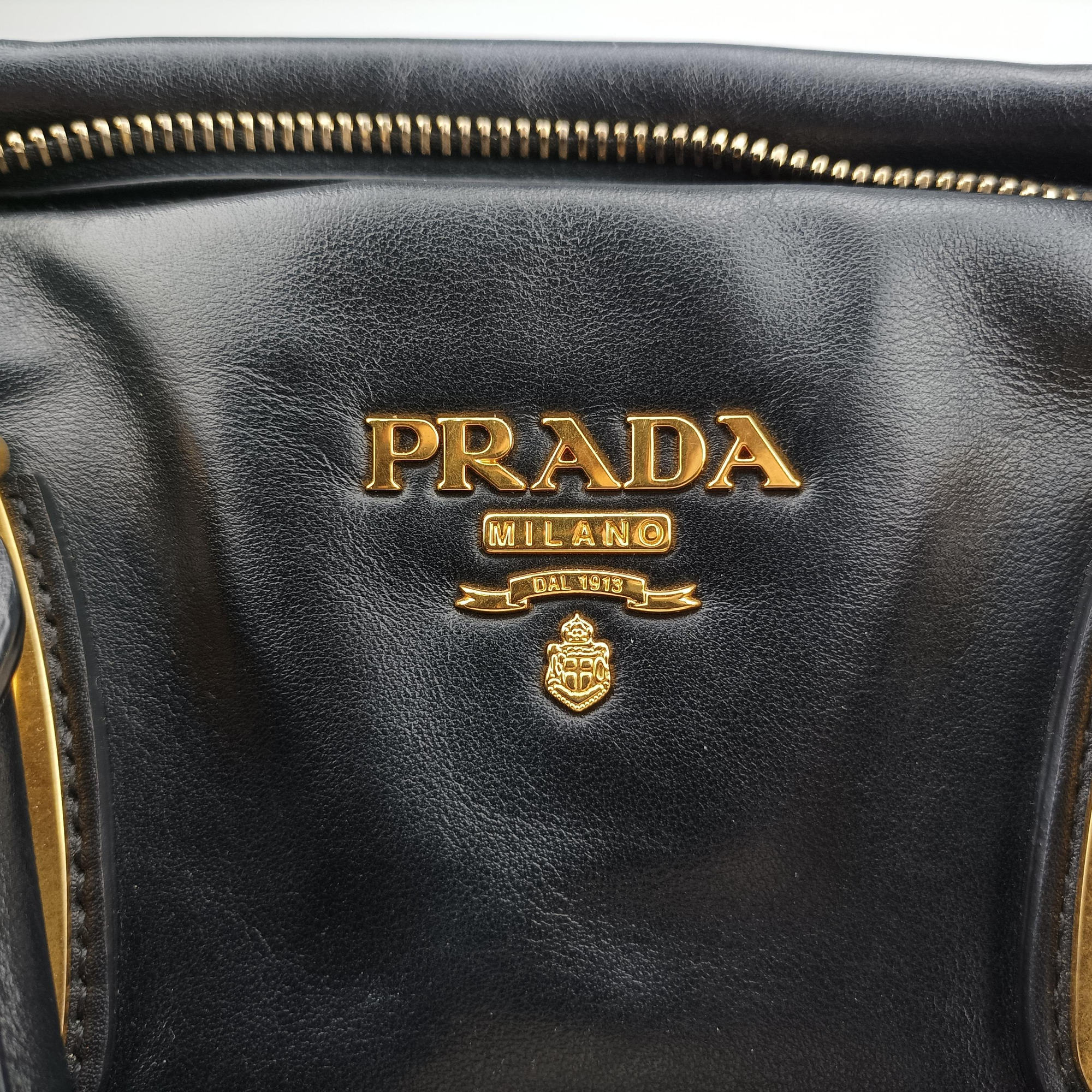 Secondhand Prada Vitello Daino Logo Black Leather BN1903 shoulderbag | stylenewstar