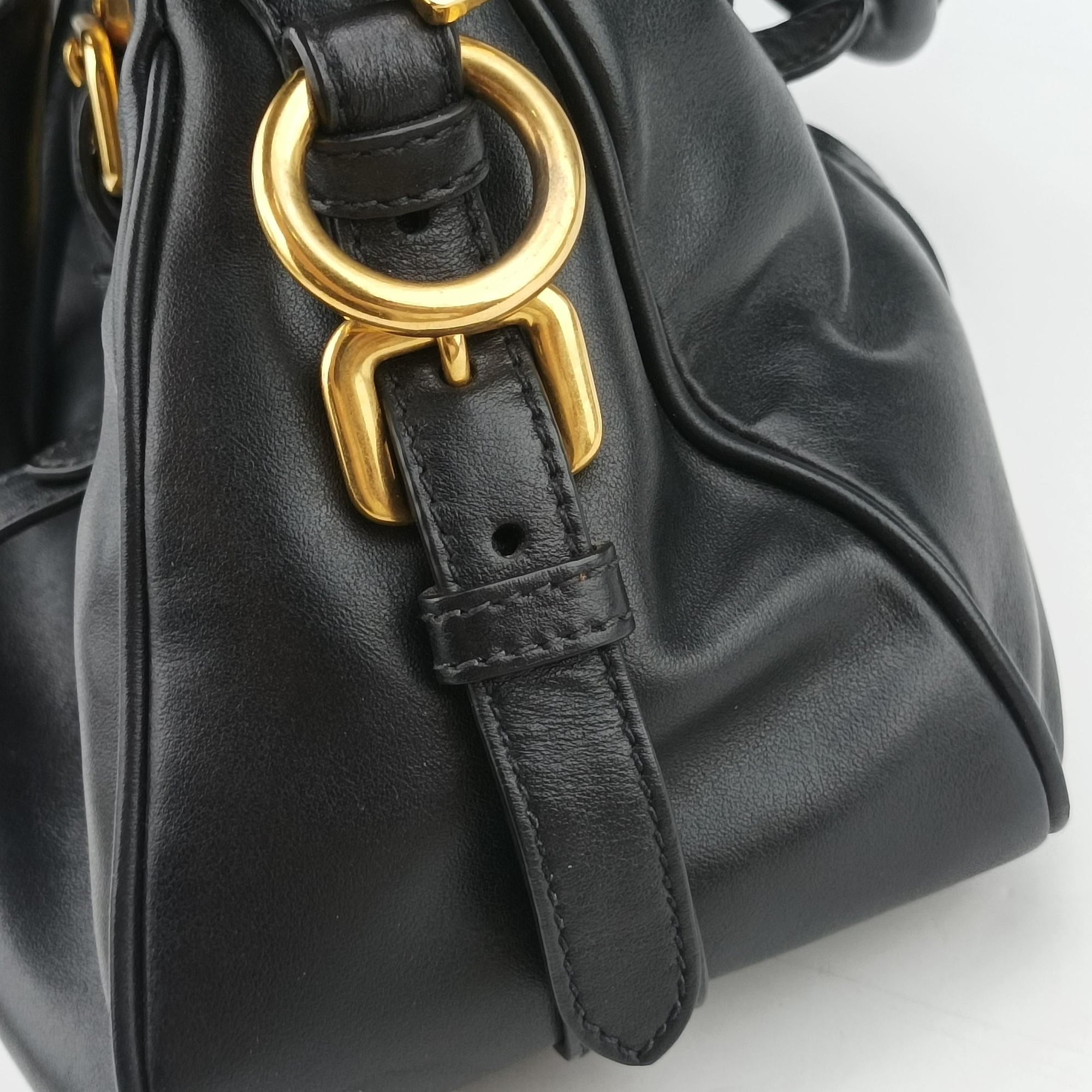 Secondhand Prada Vitello Daino Logo Black Leather BN1903 shoulderbag | stylenewstar
