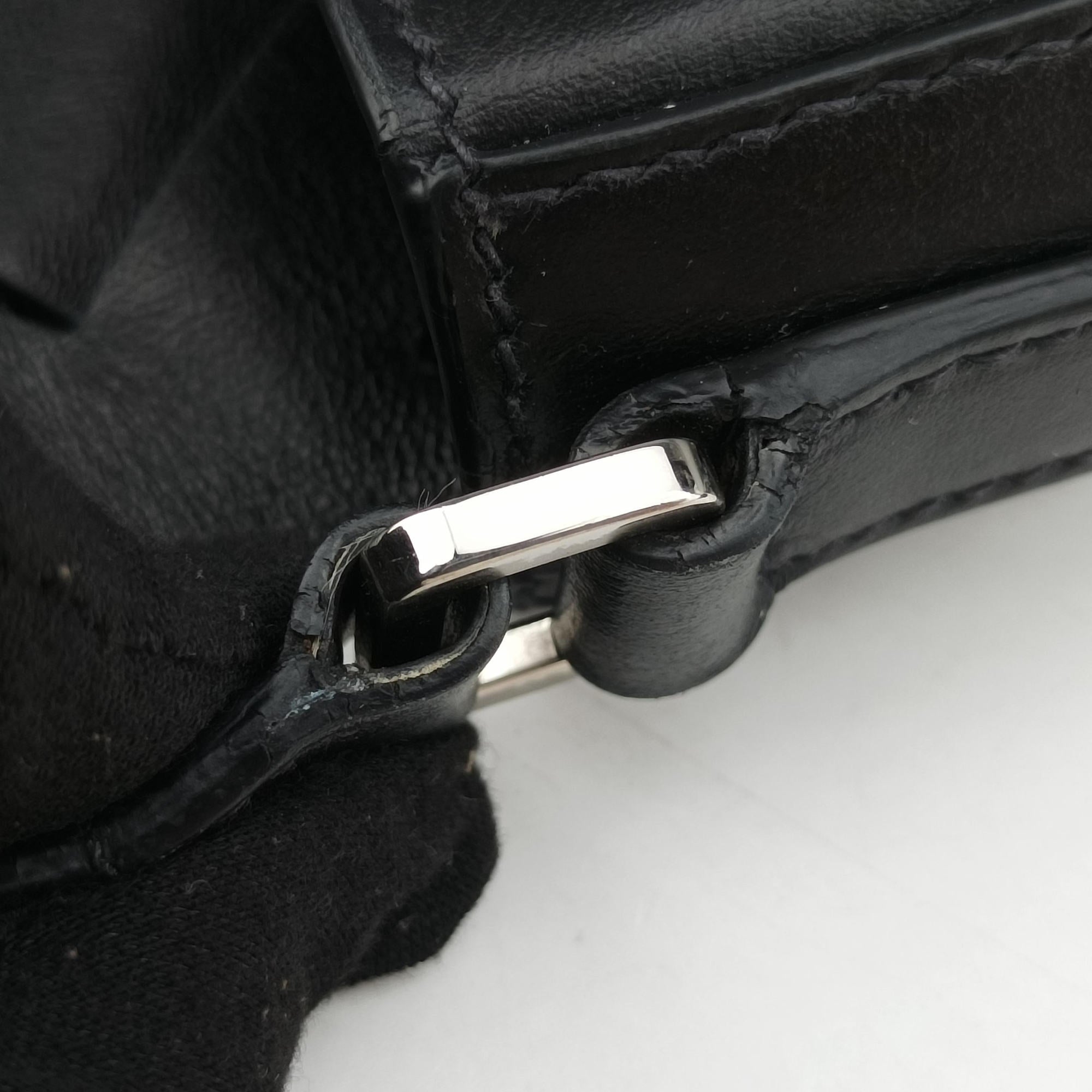 Pre-owned Prada Vitello Intreccio Tress Black Leather  shoulderbag | stylenewstar