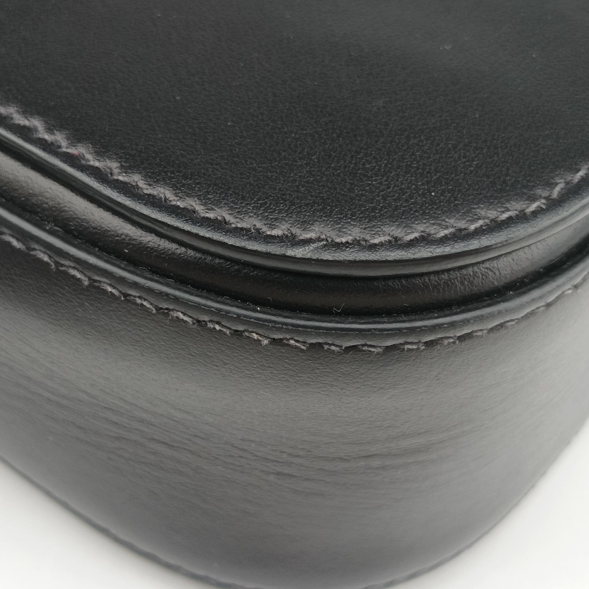 Pre-owned Prada Vitello Intreccio Tress Black Leather  shoulderbag | stylenewstar