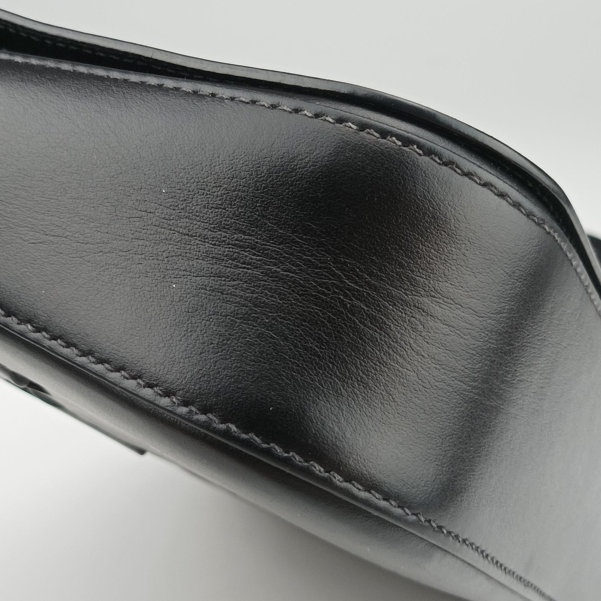 Pre-owned Prada Vitello Intreccio Tress Black Leather  shoulderbag | stylenewstar
