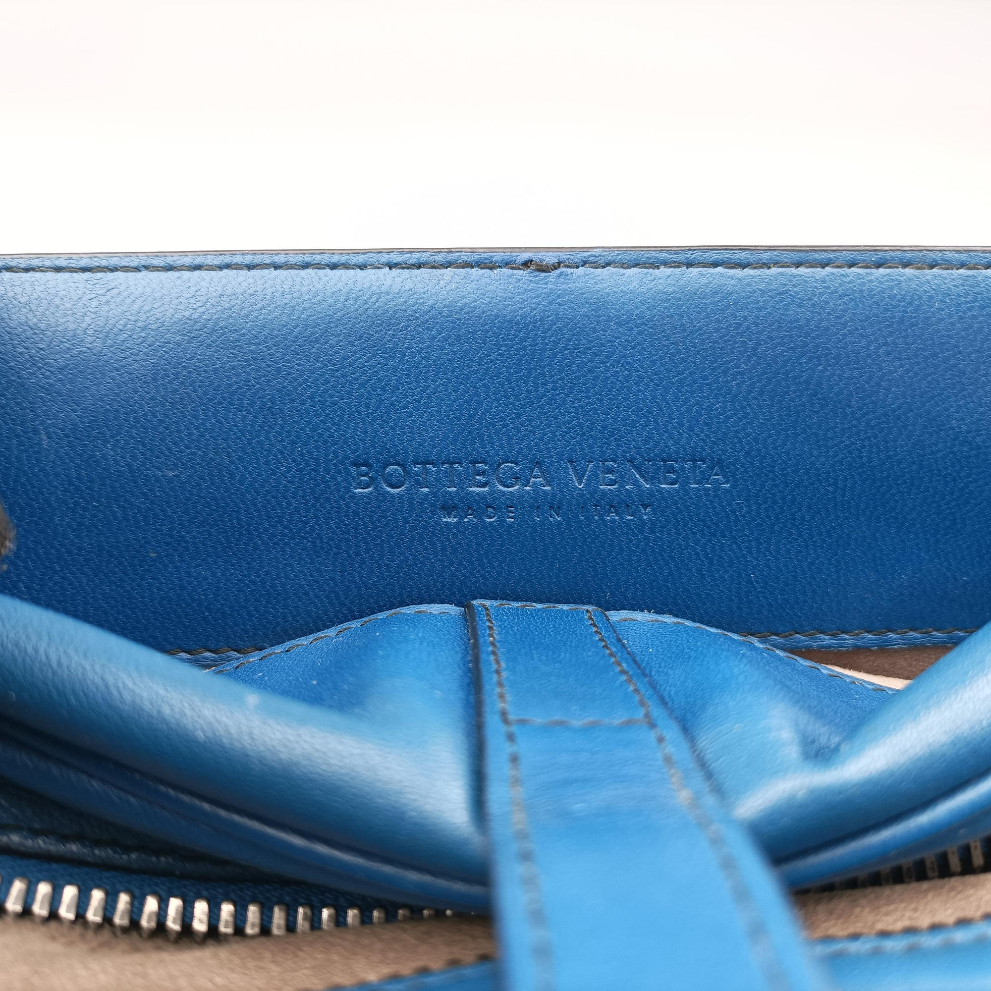 Pre-owned Bottega Veneta Intrecciato Blue lambskin  shoulderbag | stylenewstar