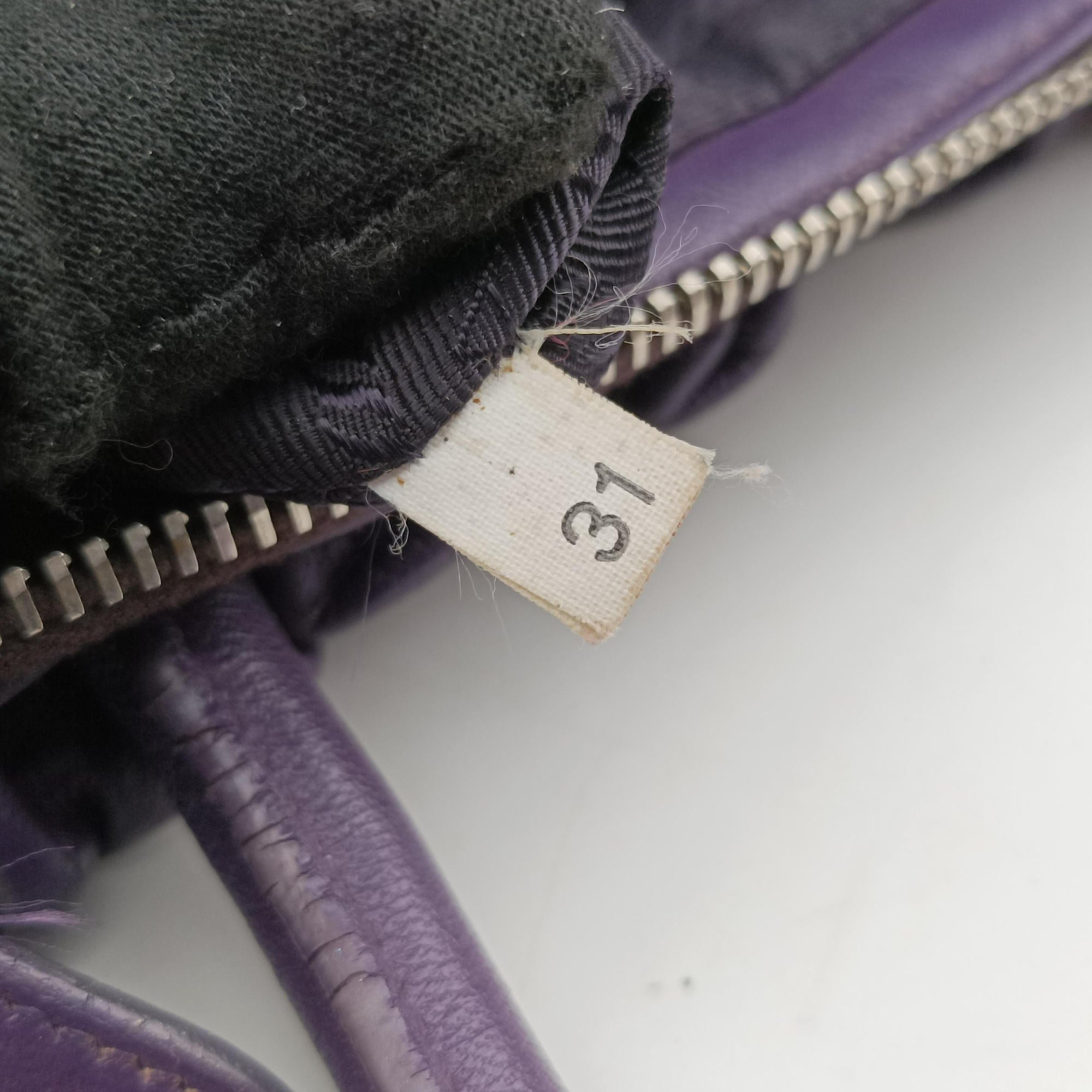 Vintage Prada ribbon gather Purple Leather BN1631 shoulderbag | stylenewstar