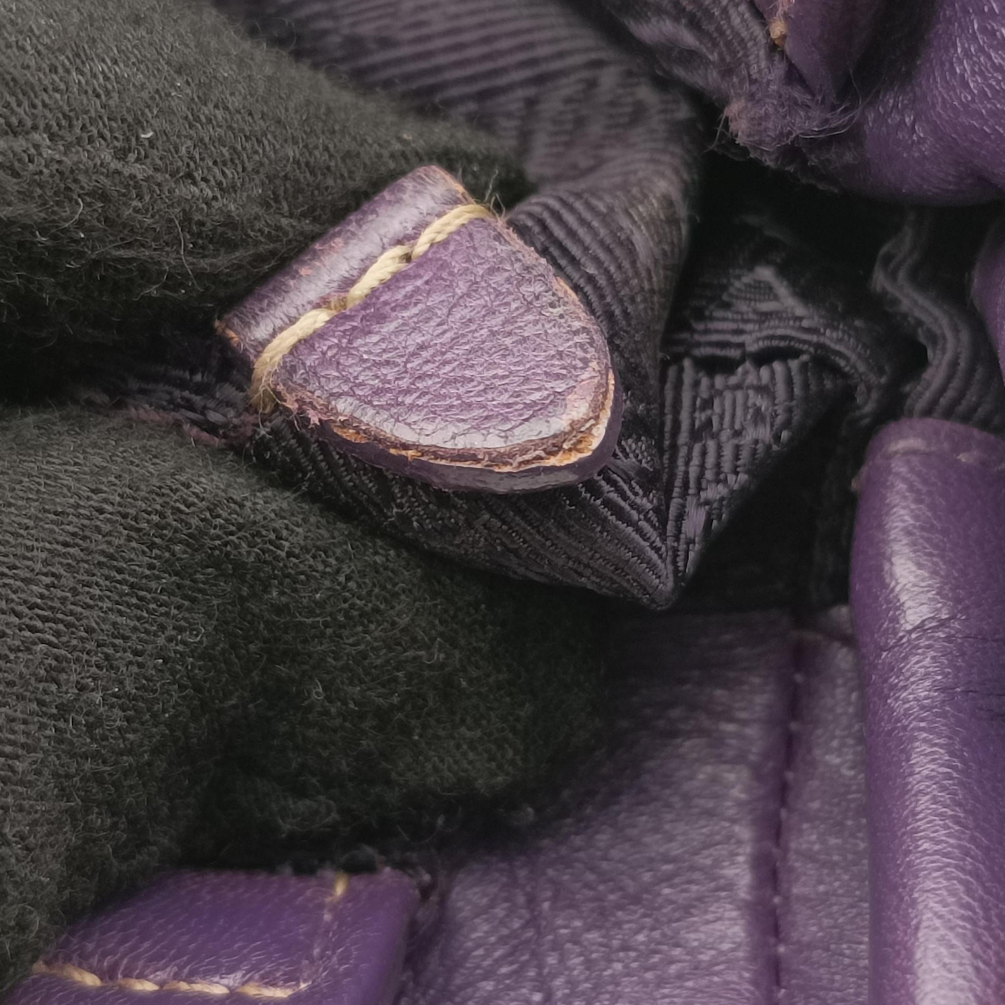 Vintage Prada ribbon gather Purple Leather BN1631 shoulderbag | stylenewstar