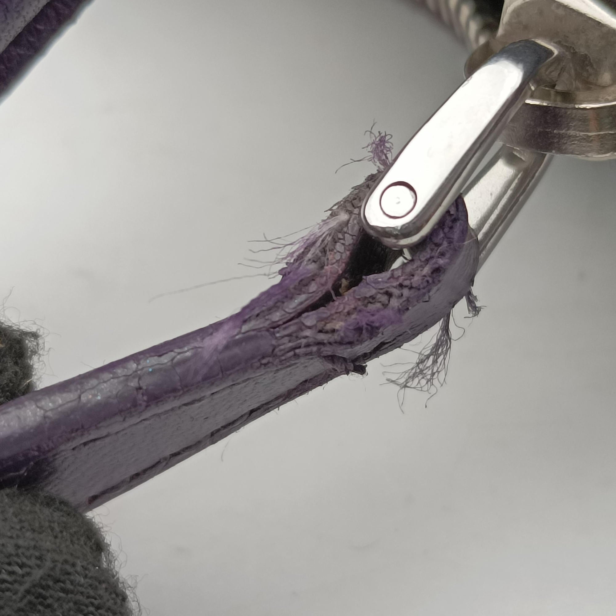 Vintage Prada ribbon gather Purple Leather BN1631 shoulderbag | stylenewstar