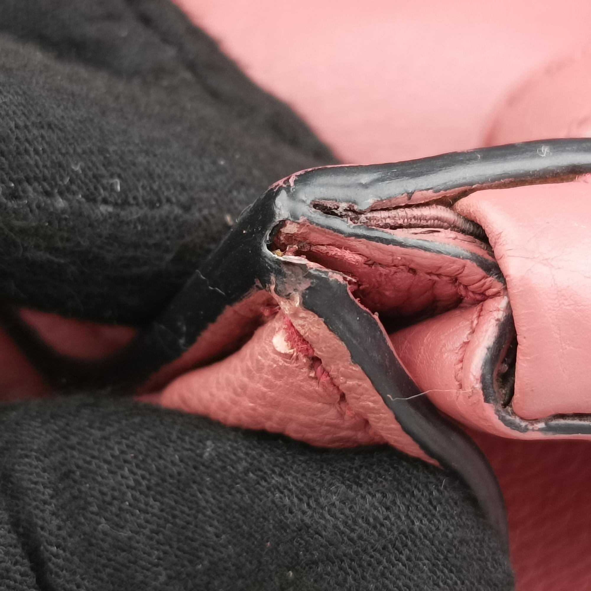 Secondhand Prada Twin Pocket Winged Tote Pink Leather BN2619 shoulderbag | stylenewstar