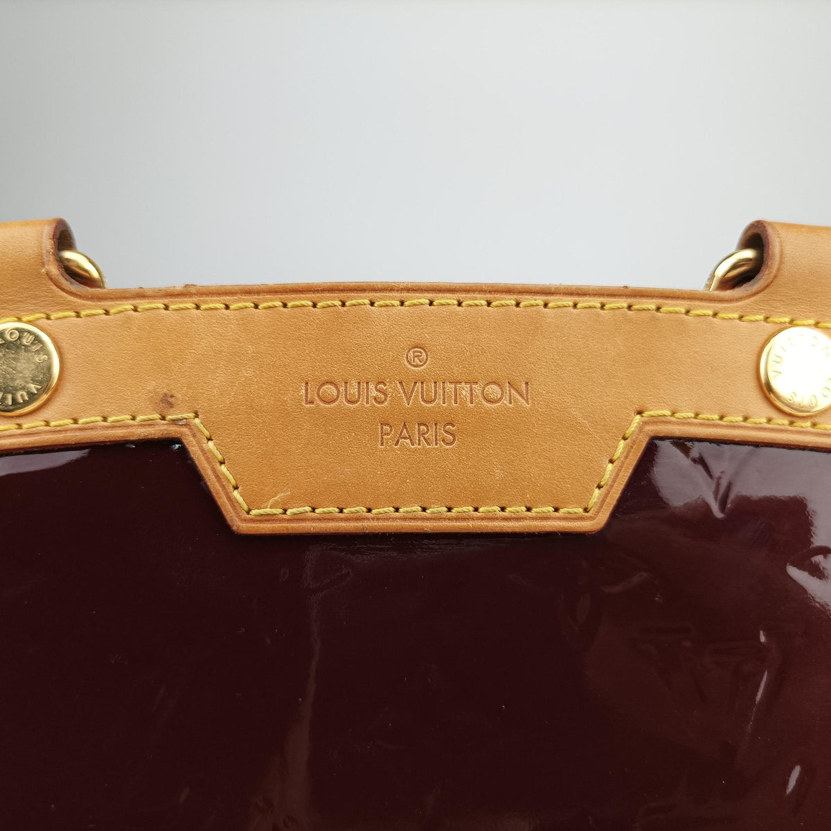 Pre-owned Louis Vuitton Brea MM AMARANTE Vernis M91619 handbag | stylenewstar