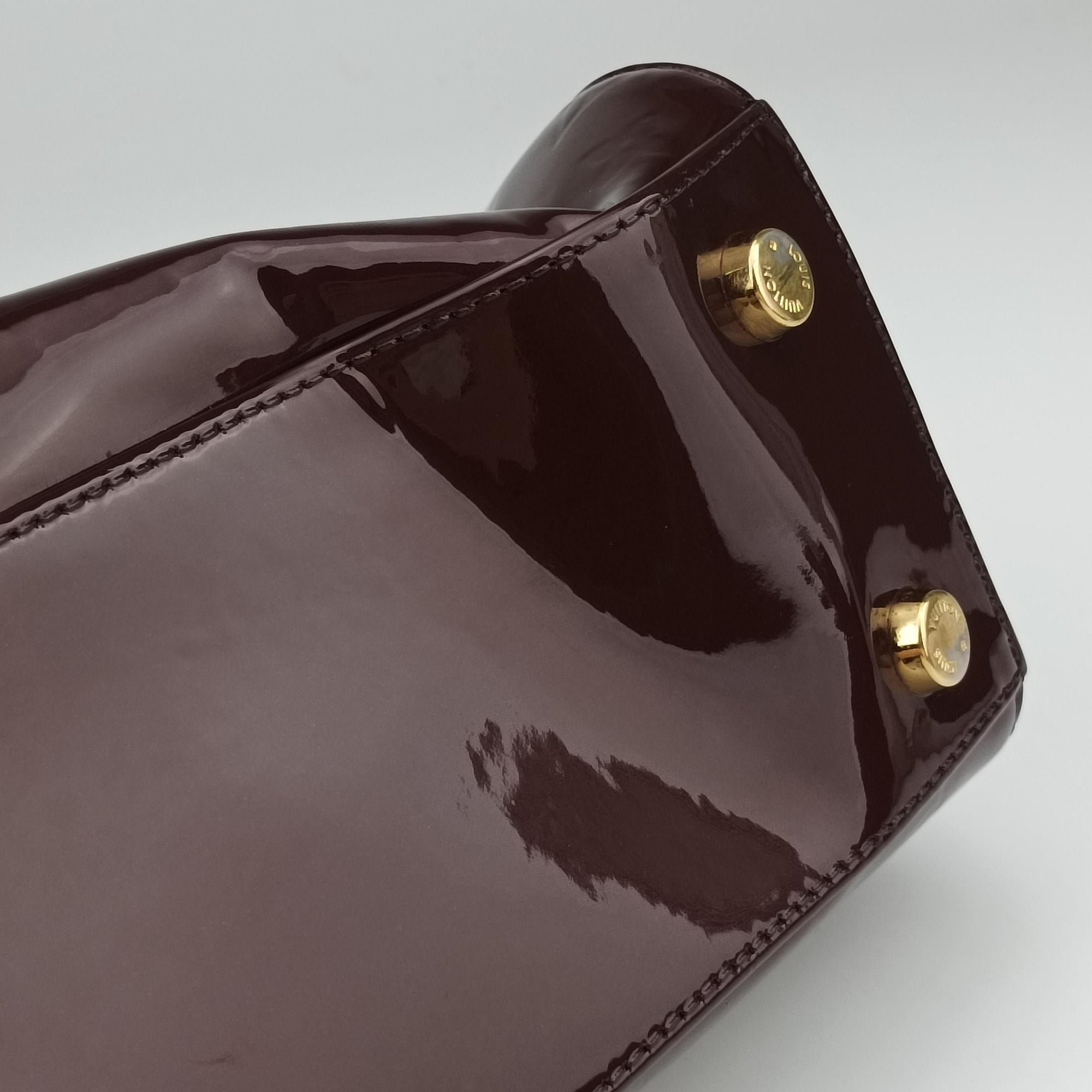 Pre-owned Louis Vuitton Brea MM AMARANTE Vernis M91619 handbag | stylenewstar