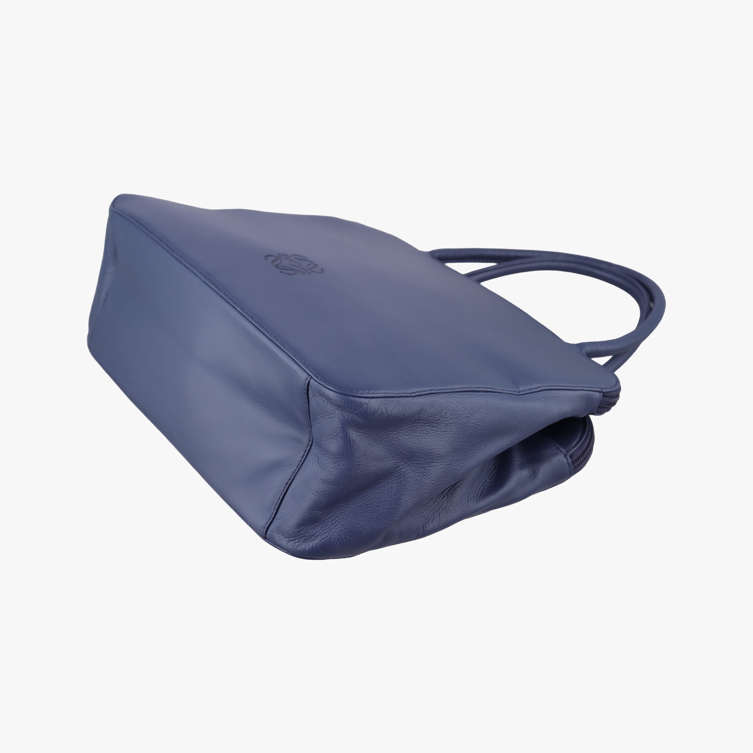 Pre-owned Loewe Anagram Navy Nappa Leather  shoulderbag | stylenewstar