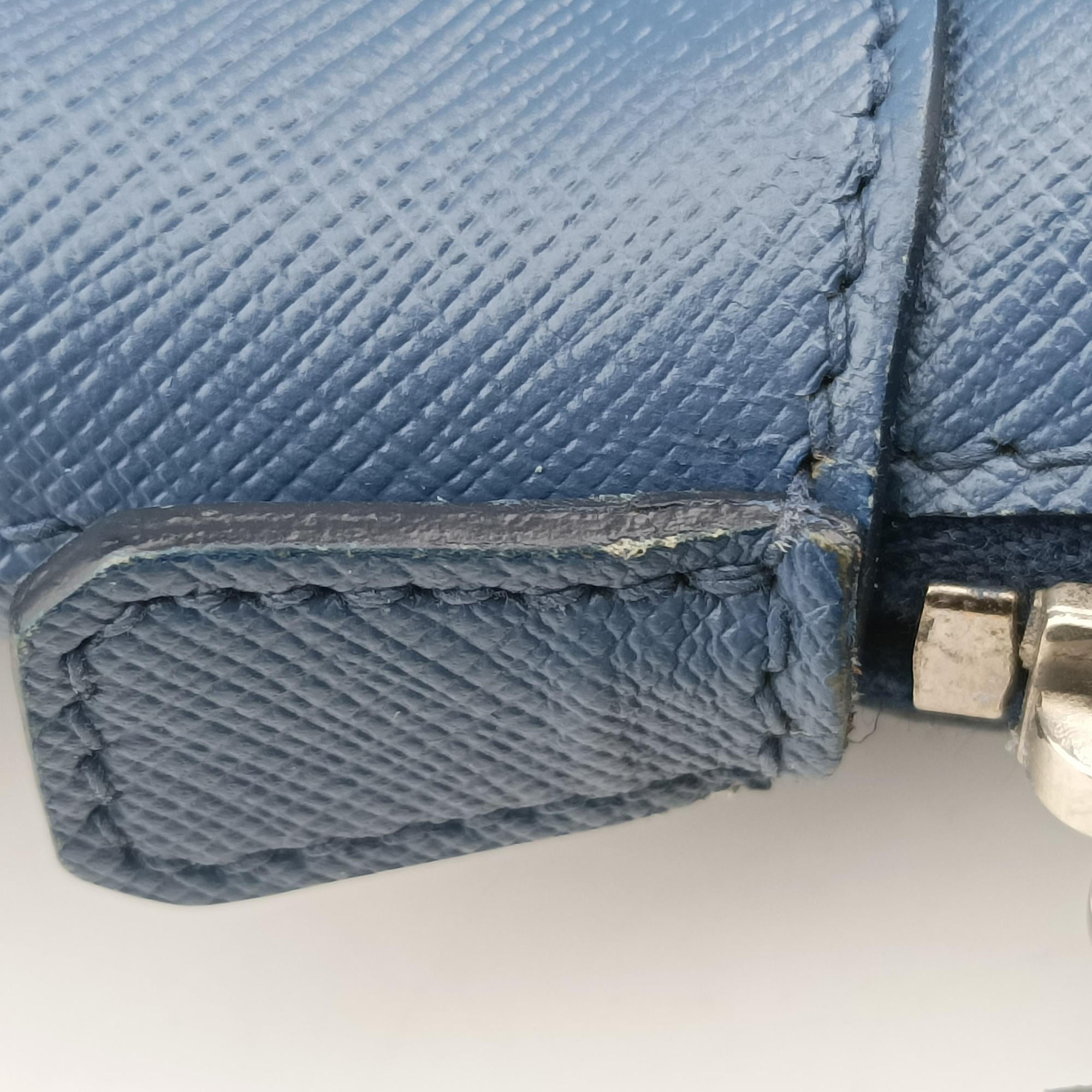 Pre-owned Prada business bag briefcase Blue SAFFIANO Leather 2VE363 handbag | stylenewstar