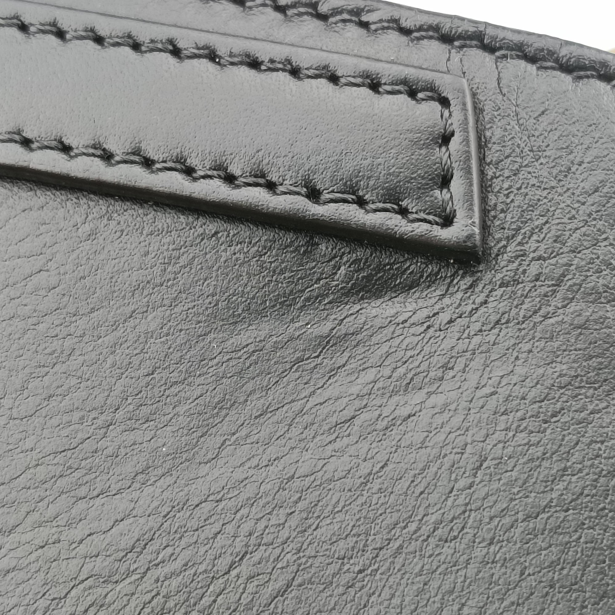 Pre-owned Chloe Bracelet Nile Black Leather  shoulderbag | stylenewstar