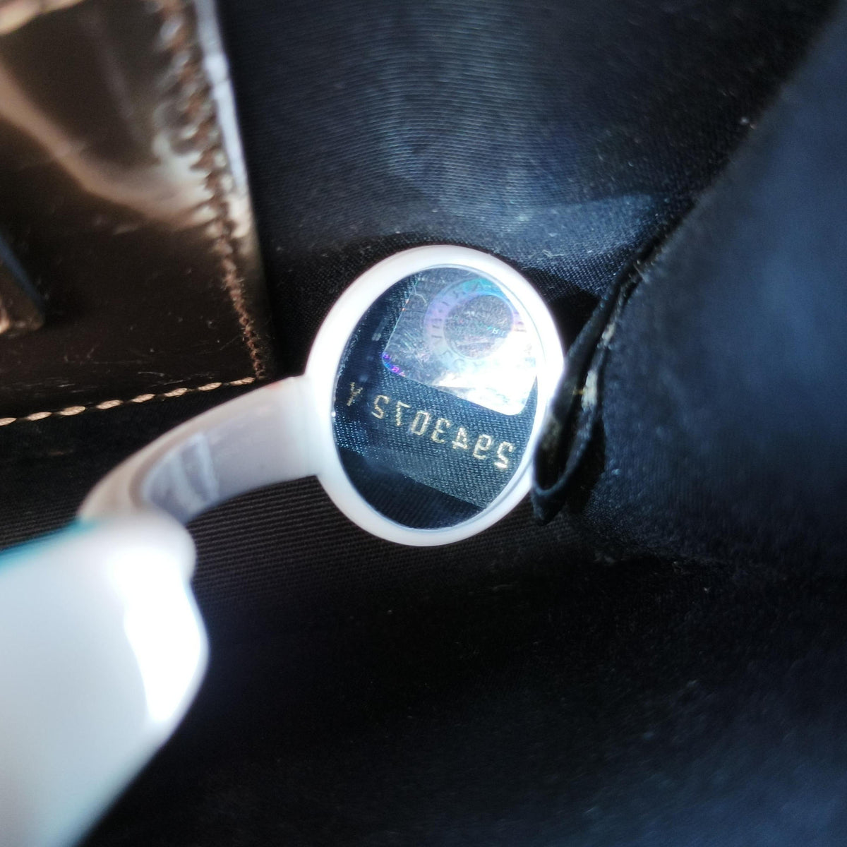 Secondhand Bvlgari SERPENTI FOREVER Golden Patent  shoulderbag | stylenewstar