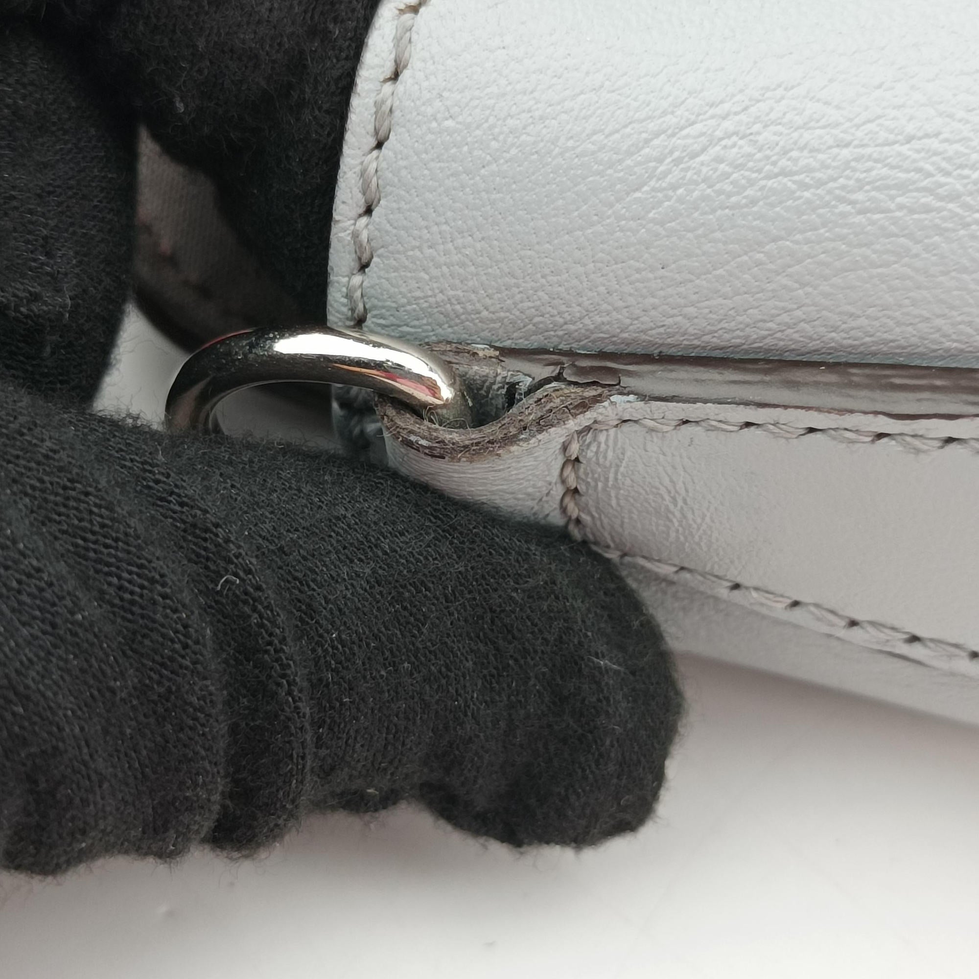 Secondhand Fendi Small By The Way Blue Leather 8BL124 shoulderbag | stylenewstar