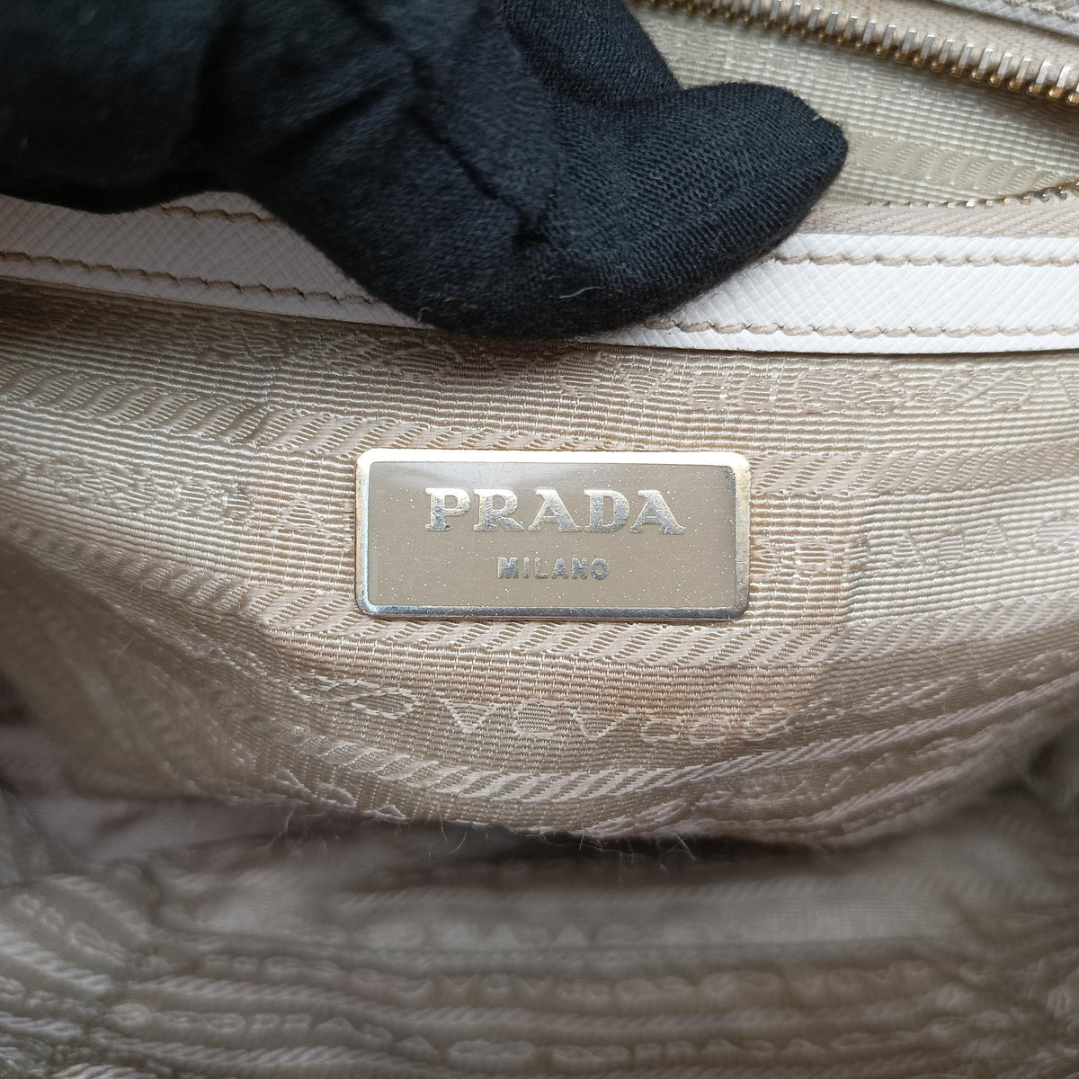 Secondhand Prada Galleria Beige SAFFIANO Leather BN1786 handbag | stylenewstar