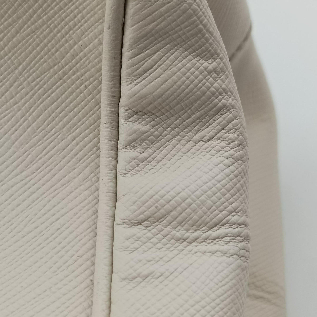 Secondhand Prada Galleria Beige SAFFIANO Leather BN1786 handbag | stylenewstar