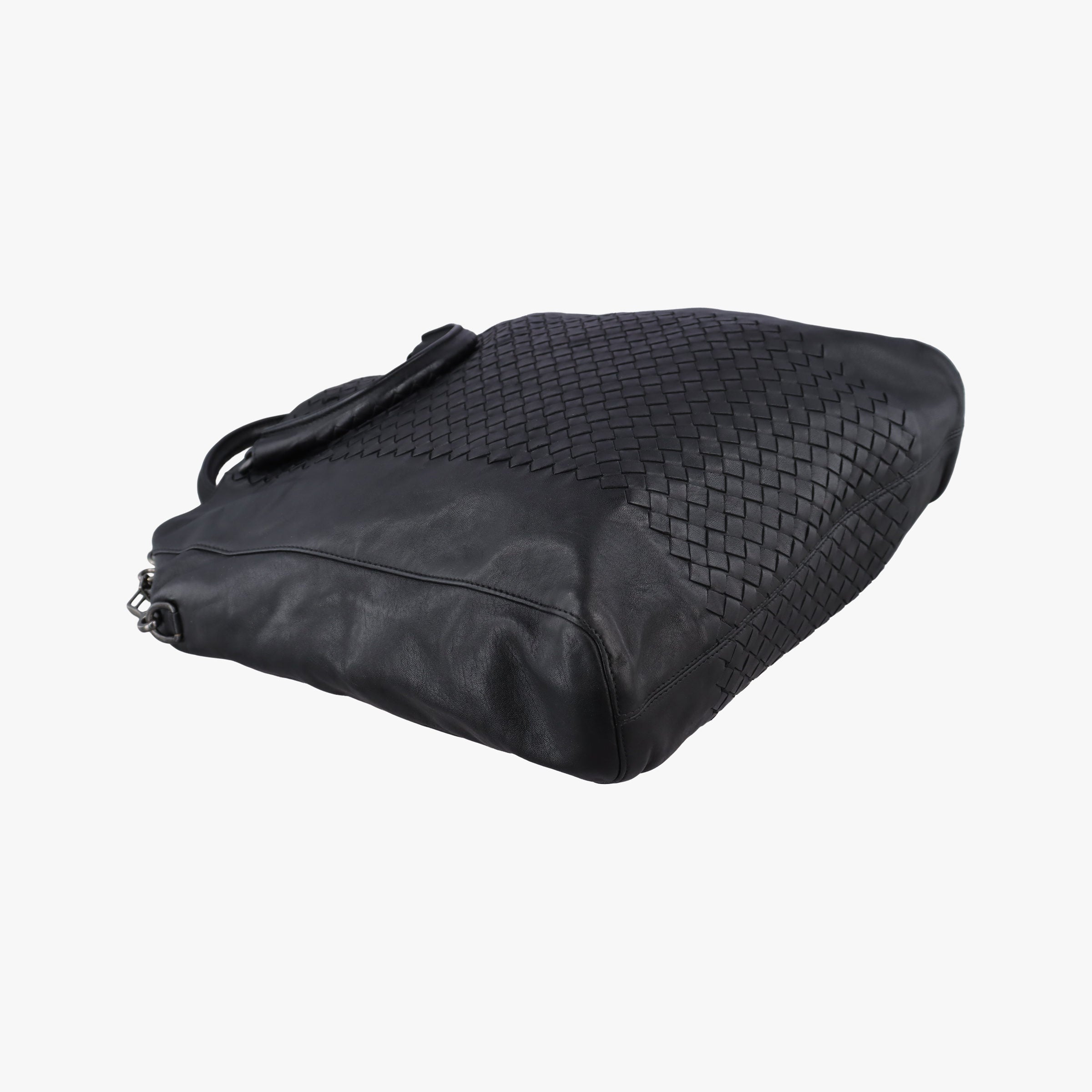 Pre-owned Bottega Veneta Intrecciato Black lambskin  shoulderbag | stylenewstar