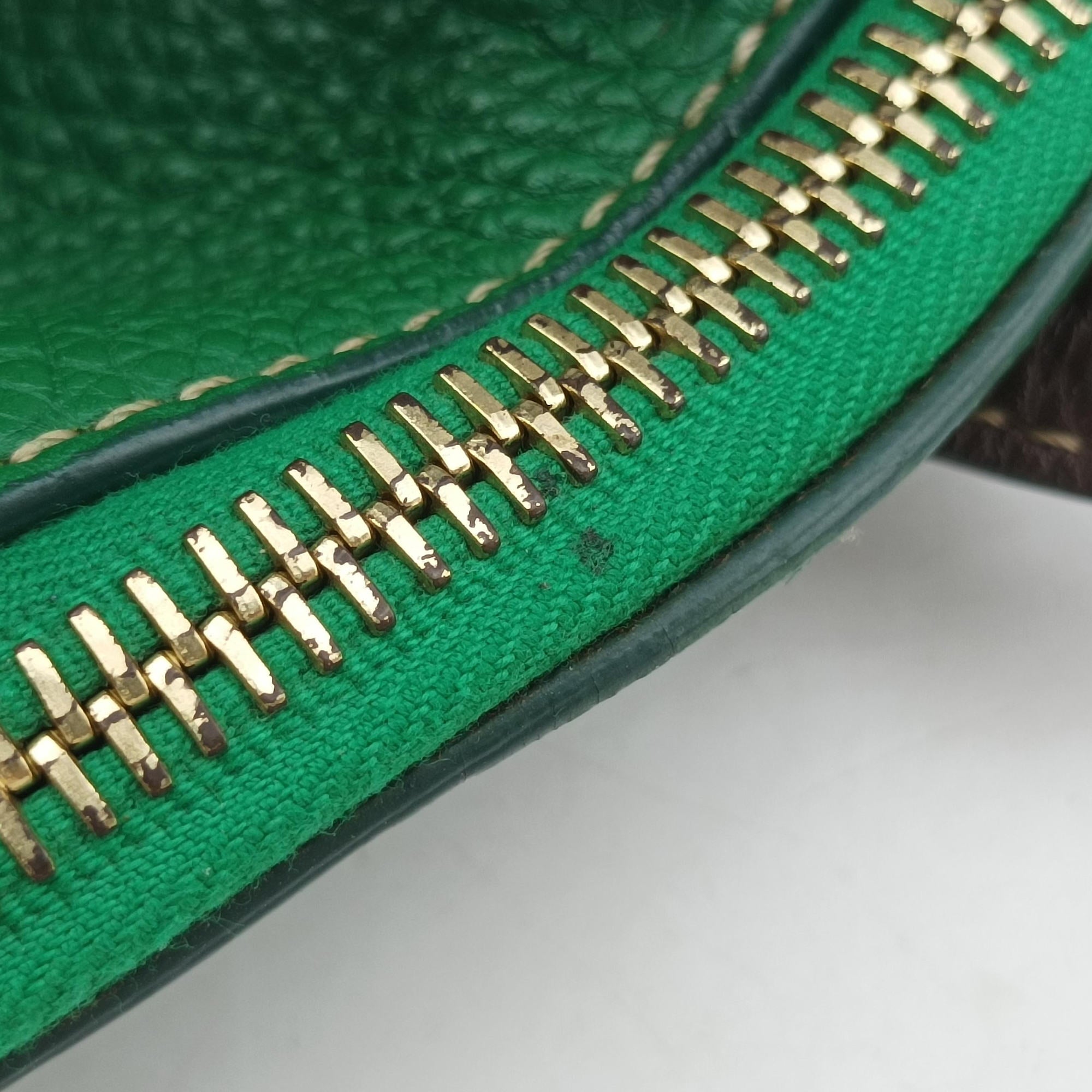 Pre-owned Fendi Two Tone Green × Brown Leather 8BN232 handbag | stylenewstar