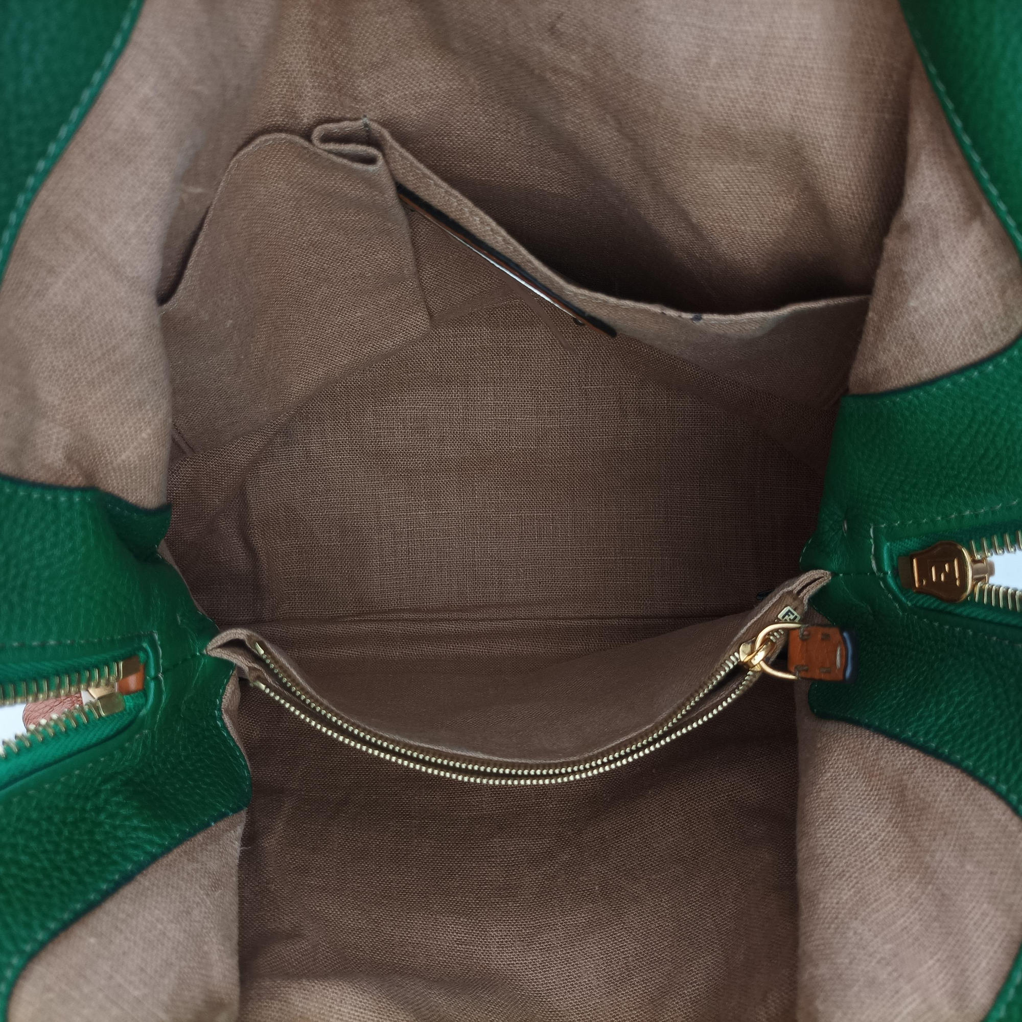 Pre-owned Fendi Two Tone Green × Brown Leather 8BN232 handbag | stylenewstar