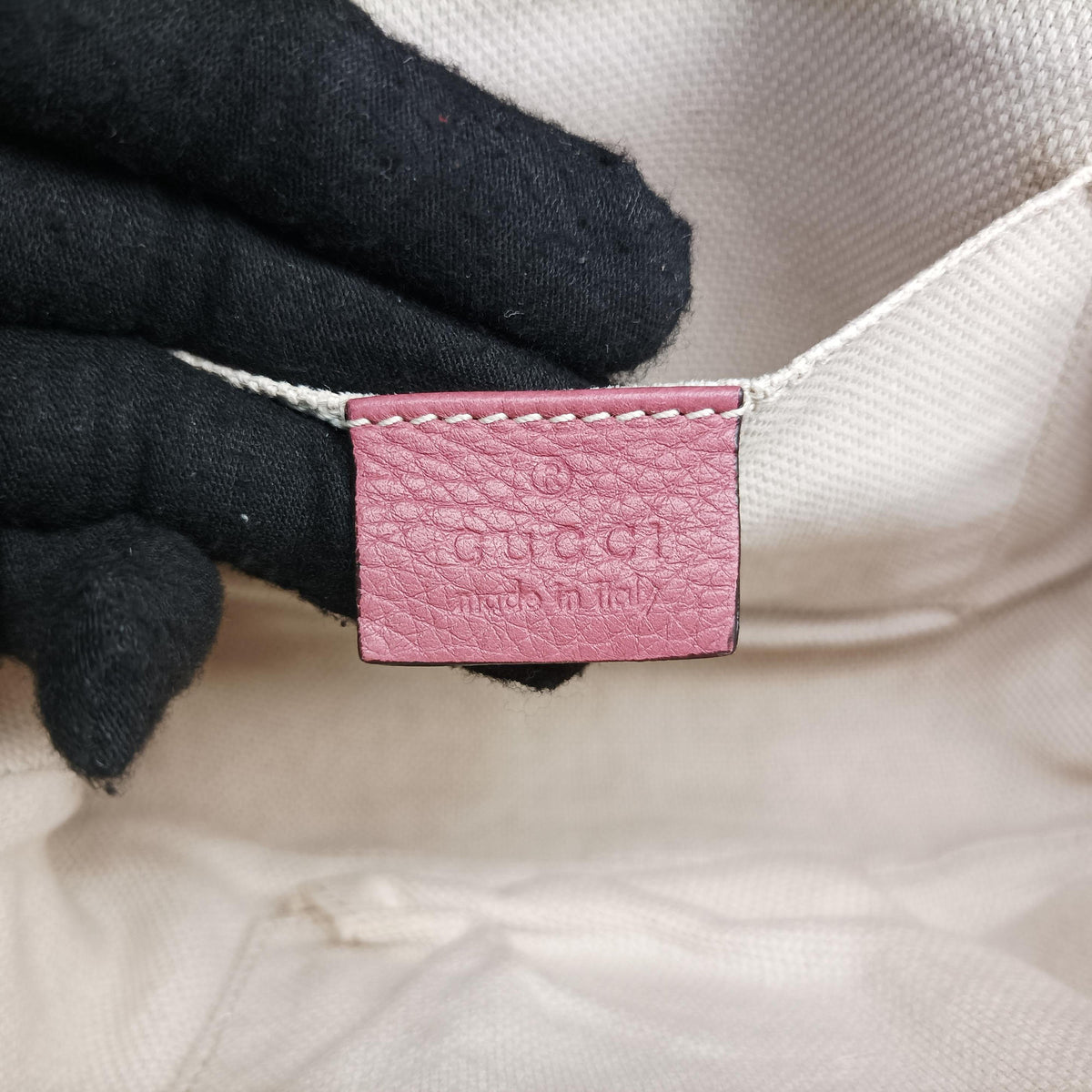 Pre-owned Gucci Soho Pink Leather 308364 shoulderbag | stylenewstar