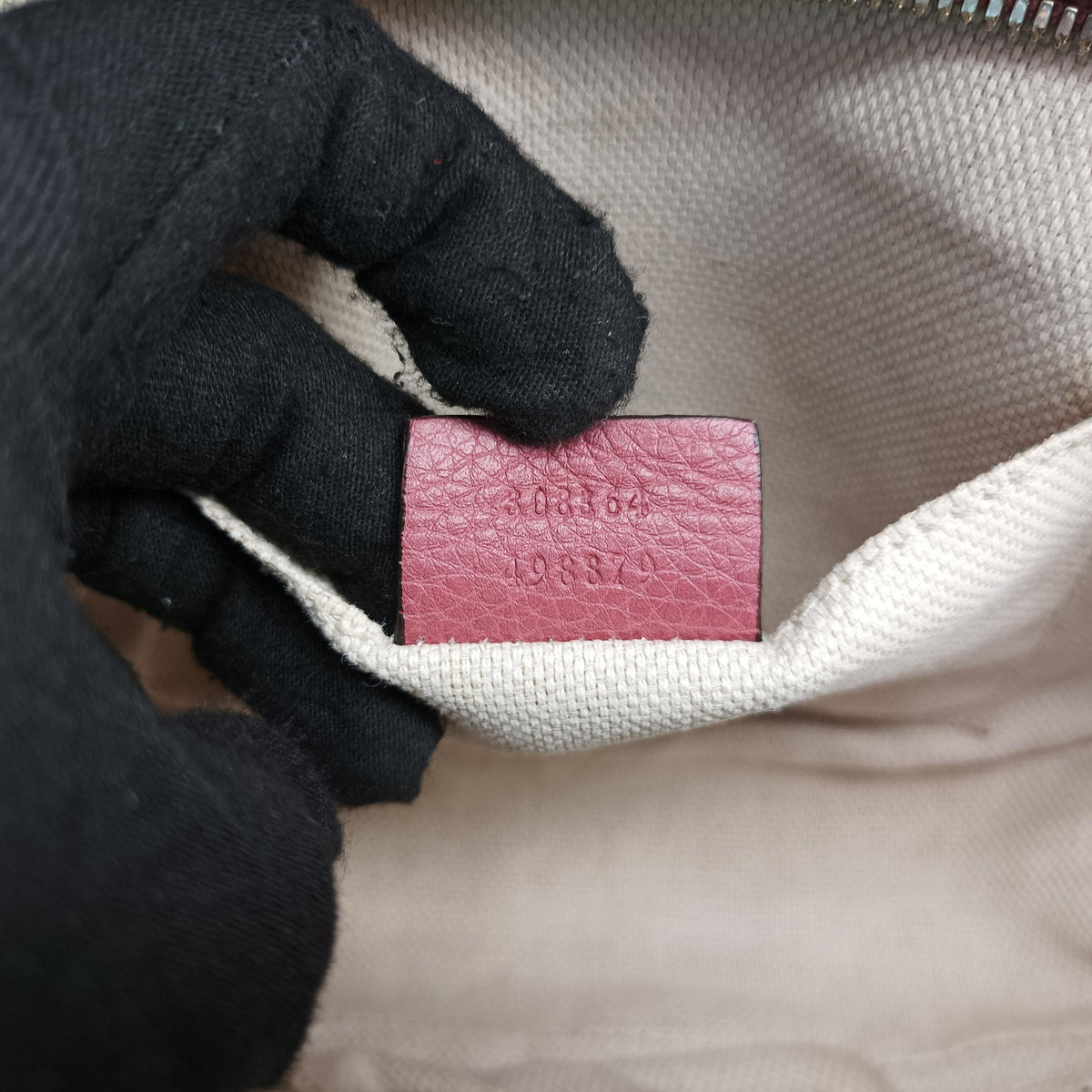 Pre-owned Gucci Soho Pink Leather 308364 shoulderbag | stylenewstar