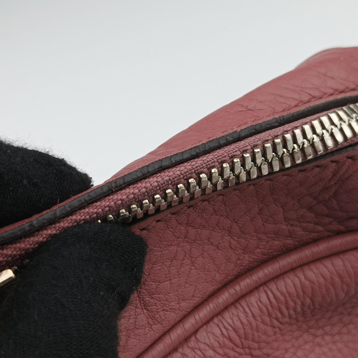 Pre-owned Gucci Soho Pink Leather 308364 shoulderbag | stylenewstar