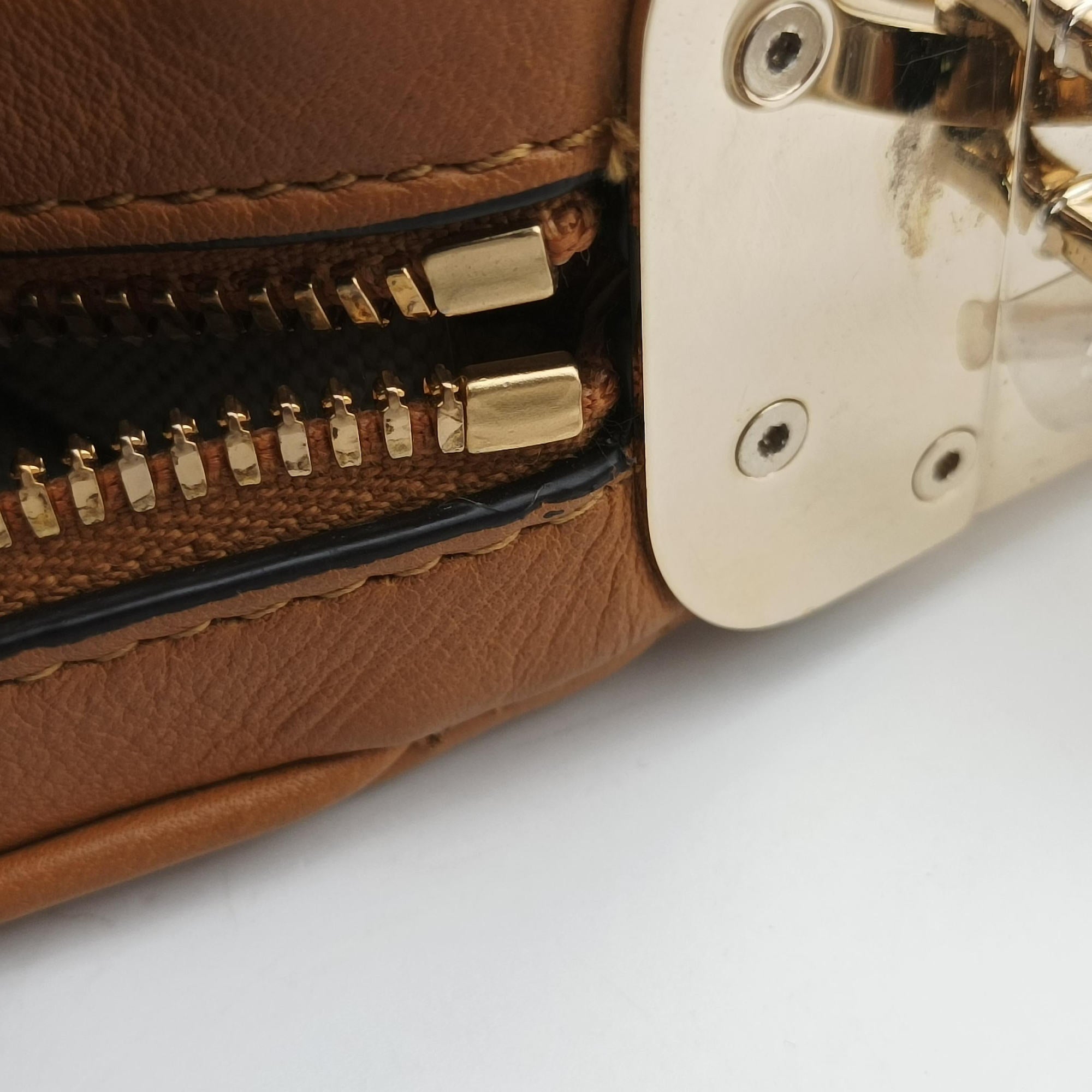 Vintage Gucci Attache G-Shaped Hook Brown leather 699409 shoulderbag | stylenewstar