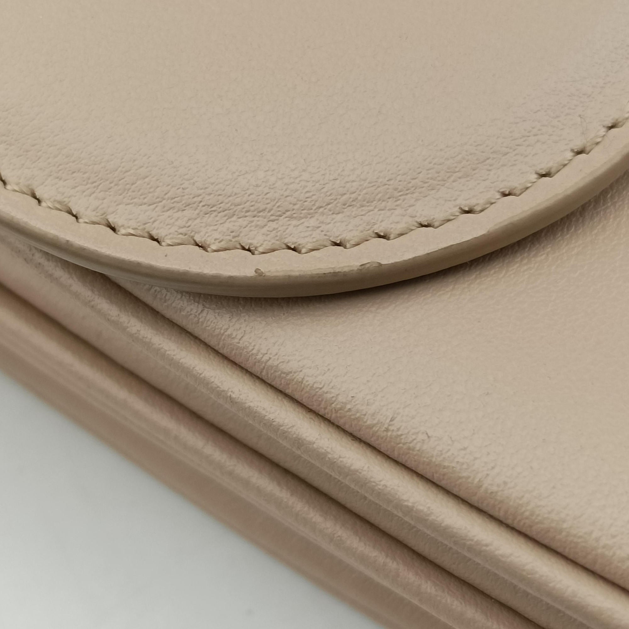 Pre-owned Celine Taboo Medium Beige leather 196583 shoulderbag | stylenewstar