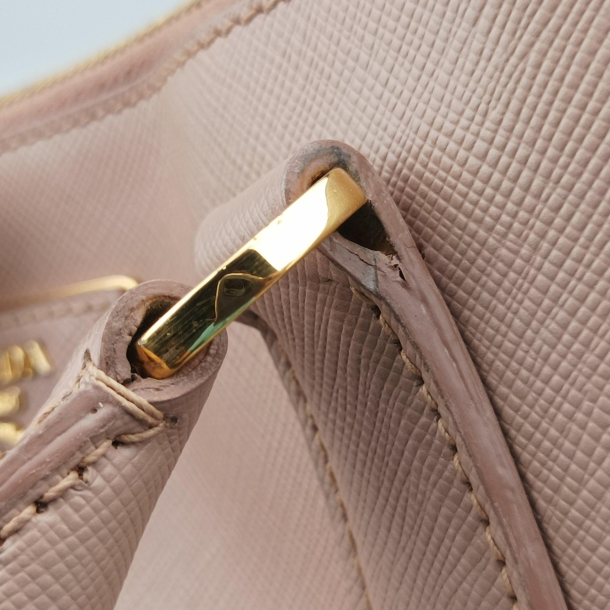 Pre-owned Prada Galleria Pink SAFFIANO Leather BN1786 shoulderbag | stylenewstar