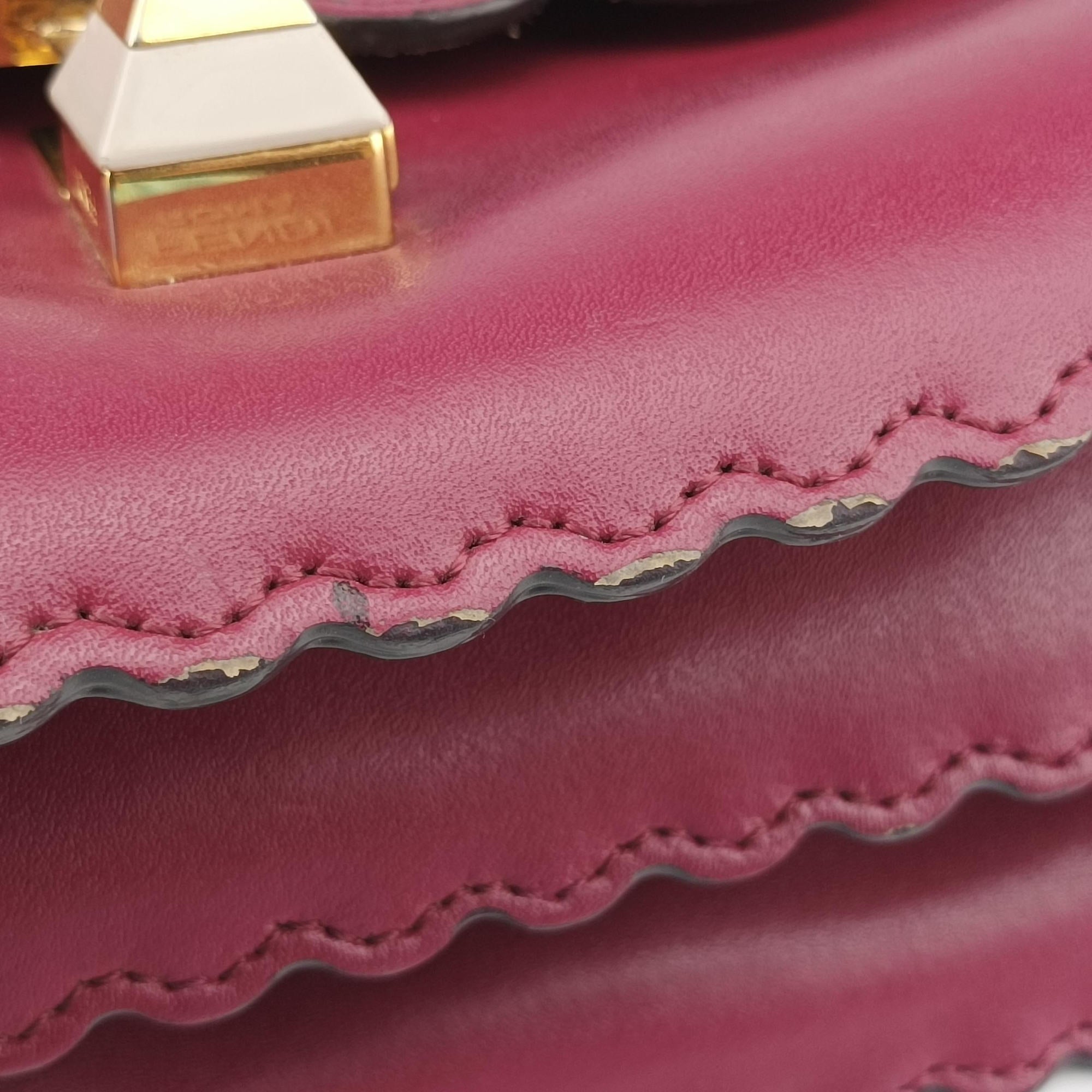 Secondhand Fendi Kan I Burgundy Leather 8BT283 shoulderbag | stylenewstar