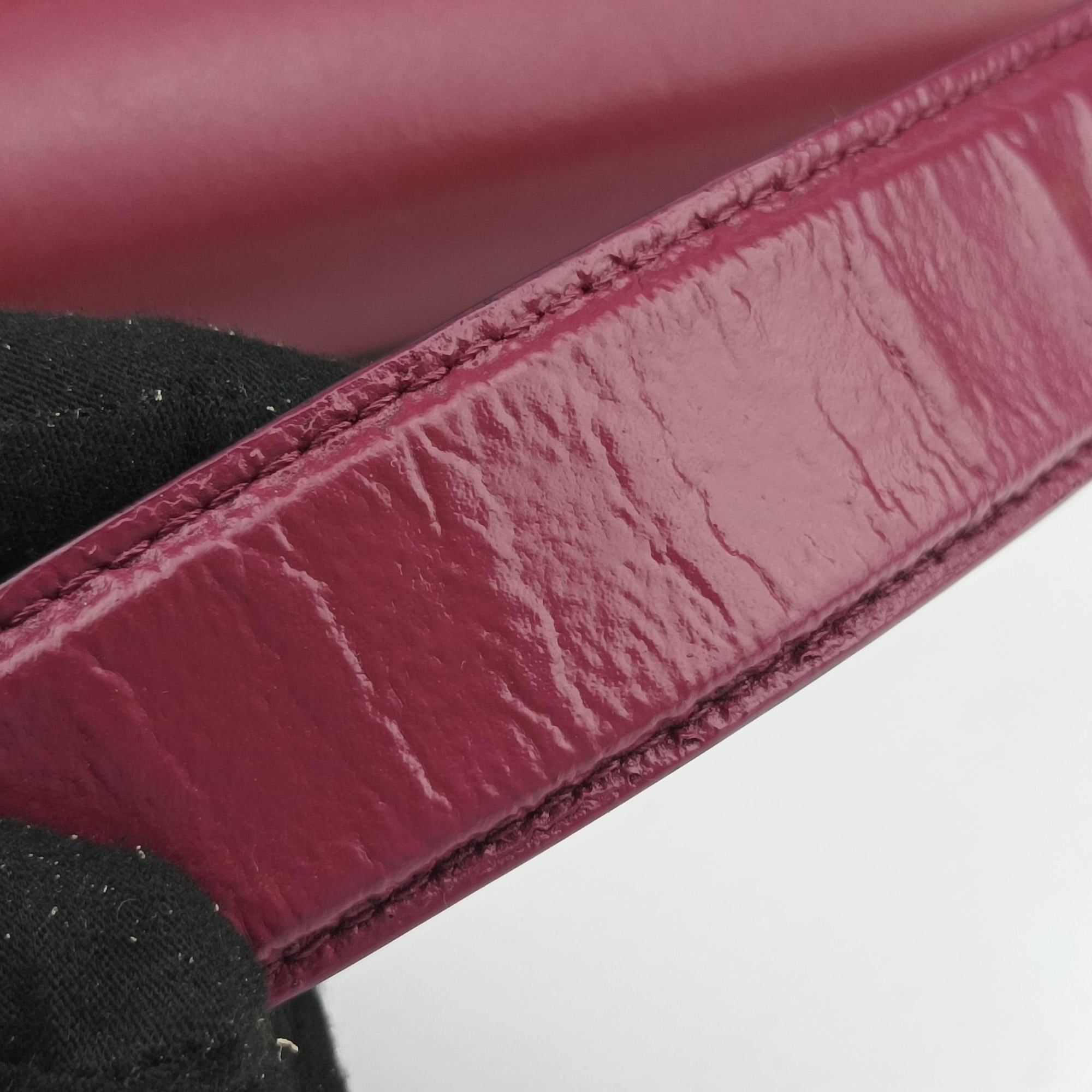 Secondhand Fendi Kan I Burgundy Leather 8BT283 shoulderbag | stylenewstar