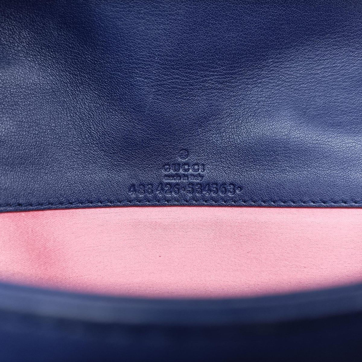 Pre-owned Gucci GG Marmont Blue velour 488426 shoulderbag | stylenewstar
