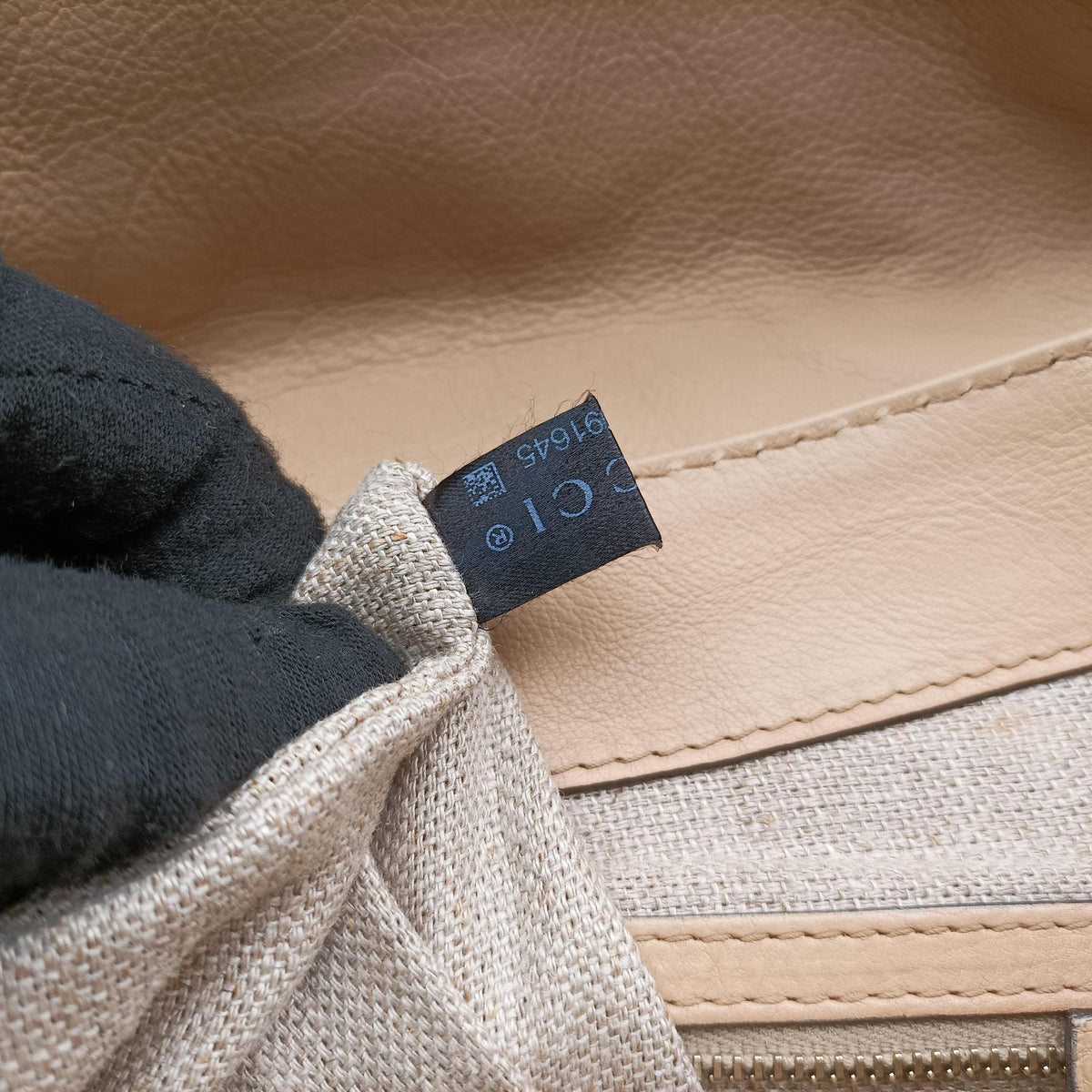 Pre-owned Gucci Marrakech Beige Leather 257021 shoulderbag | stylenewstar
