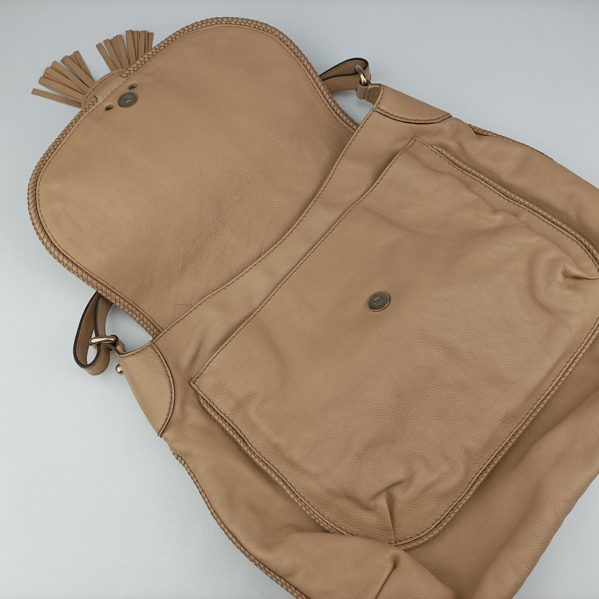 Pre-owned Gucci Marrakech Beige Leather 257021 shoulderbag | stylenewstar