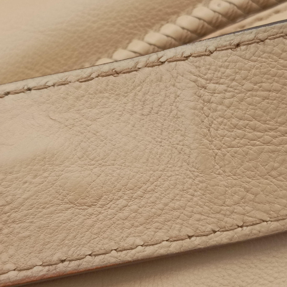 Pre-owned Gucci Marrakech Beige Leather 257021 shoulderbag | stylenewstar