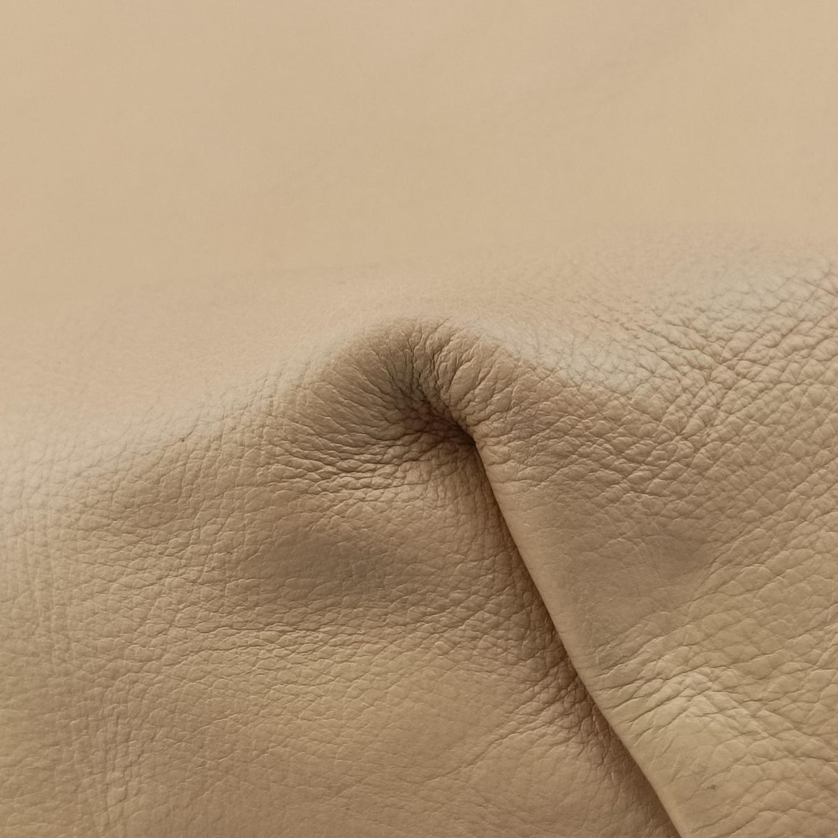 Pre-owned Gucci Marrakech Beige Leather 257021 shoulderbag | stylenewstar