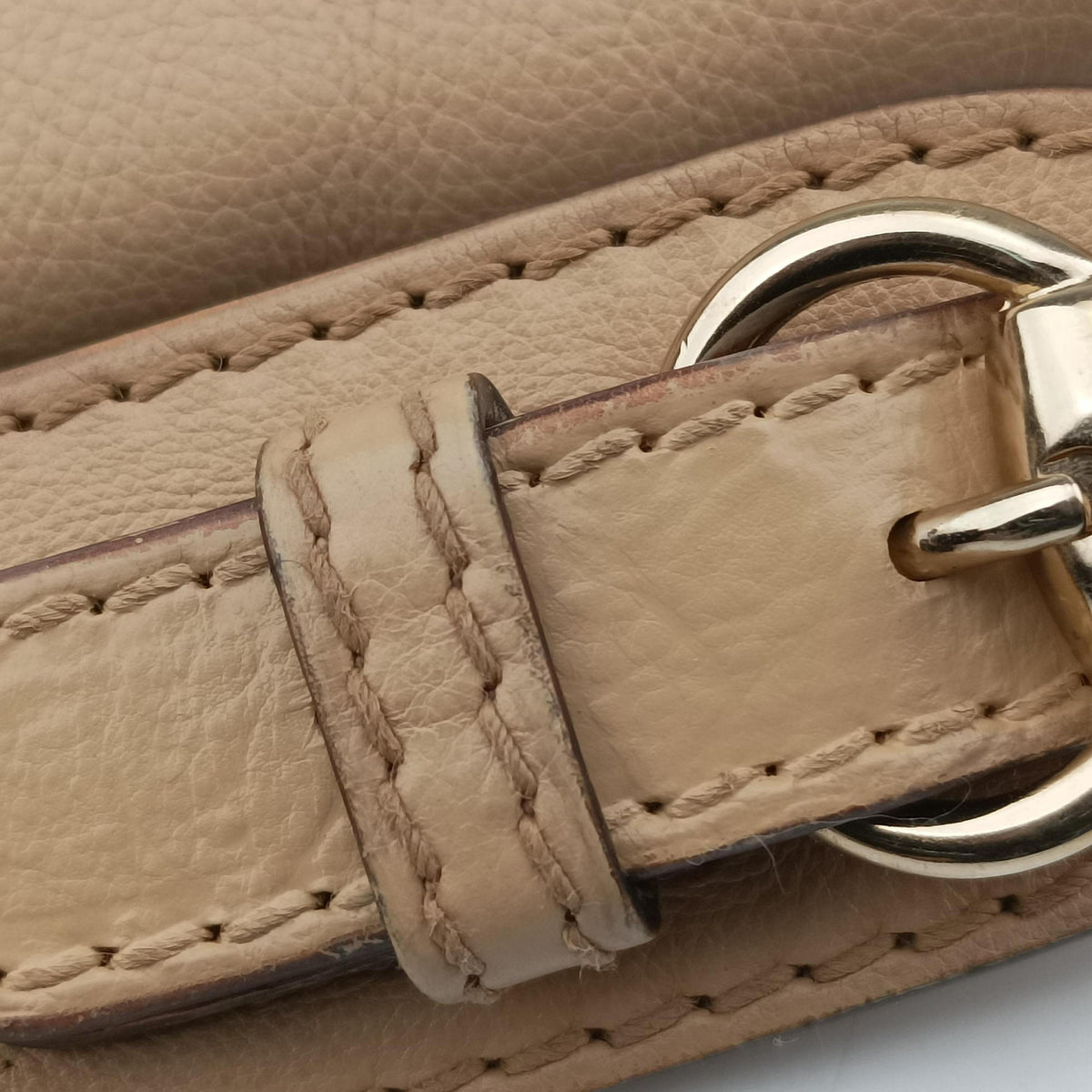 Pre-owned Gucci Marrakech Beige Leather 257021 shoulderbag | stylenewstar