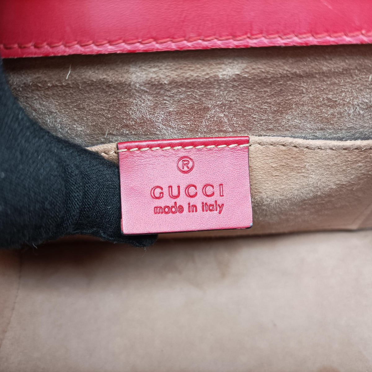 Pre-owned Gucci Sylvie Red×Navy Leather 431666 shoulderbag | stylenewstar
