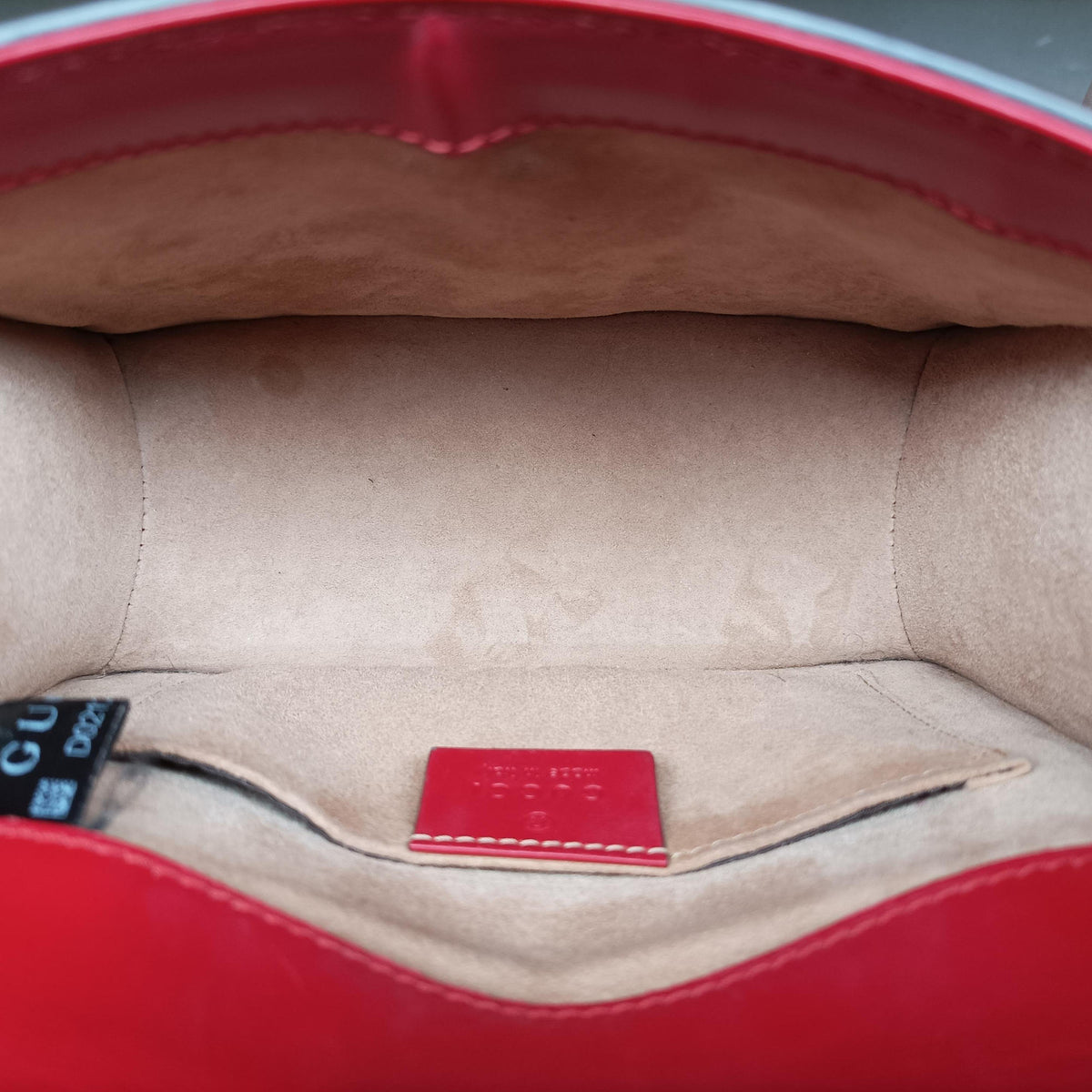 Pre-owned Gucci Sylvie Red×Navy Leather 431666 shoulderbag | stylenewstar
