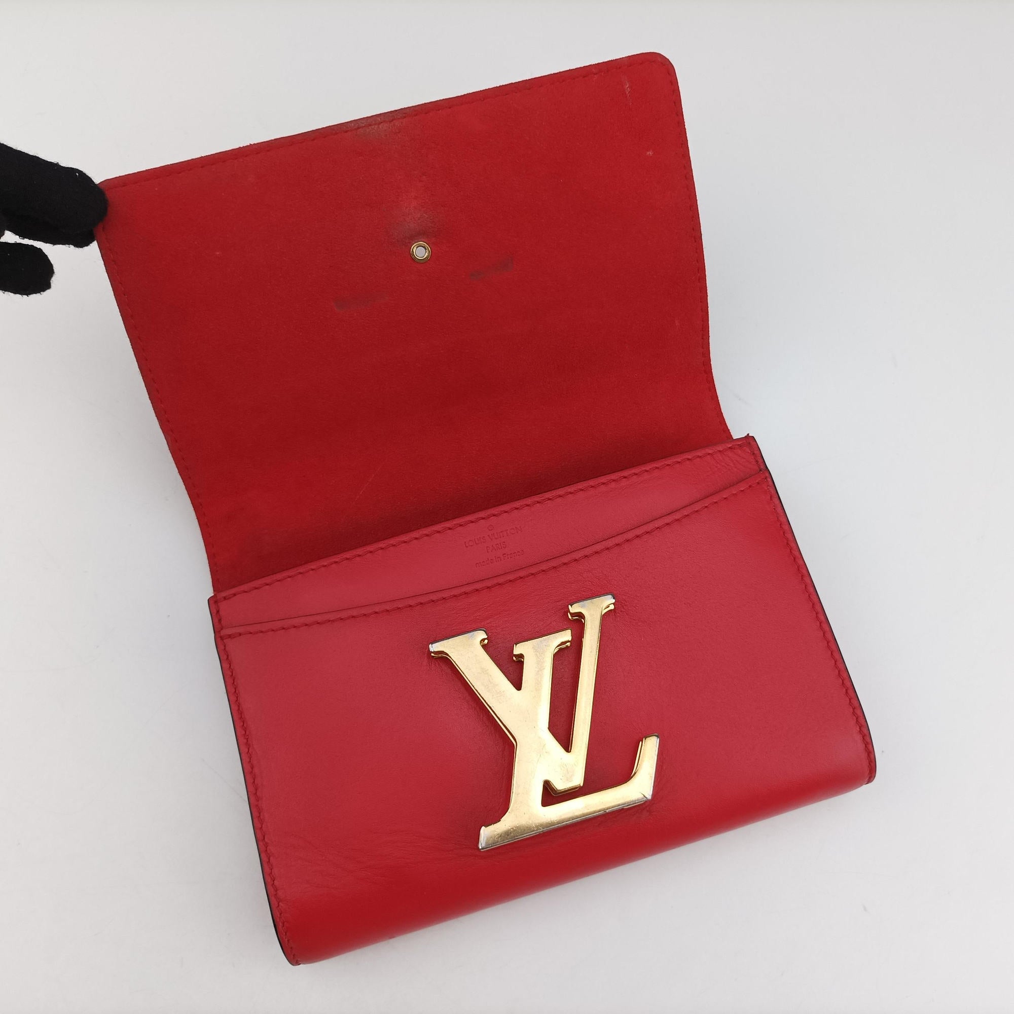 Secondhand Louis Vuitton LOUISE MM red Leather M41280 shoulderbag | stylenewstar