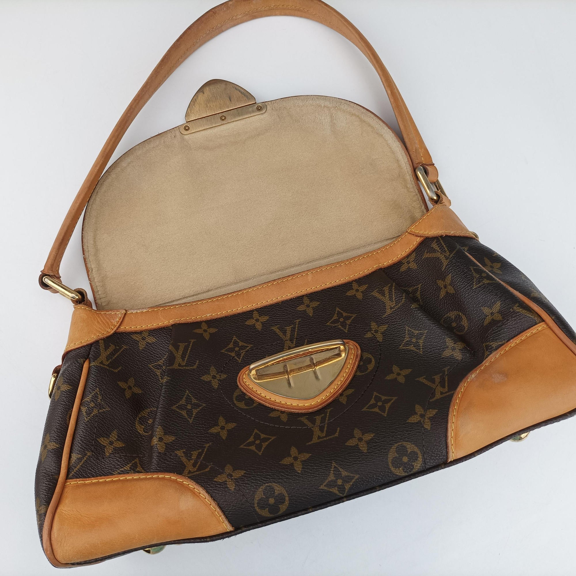 Pre-owned Louis Vuitton Beverly MM brown Monogram Canvas M40121 shoulderbag | stylenewstar