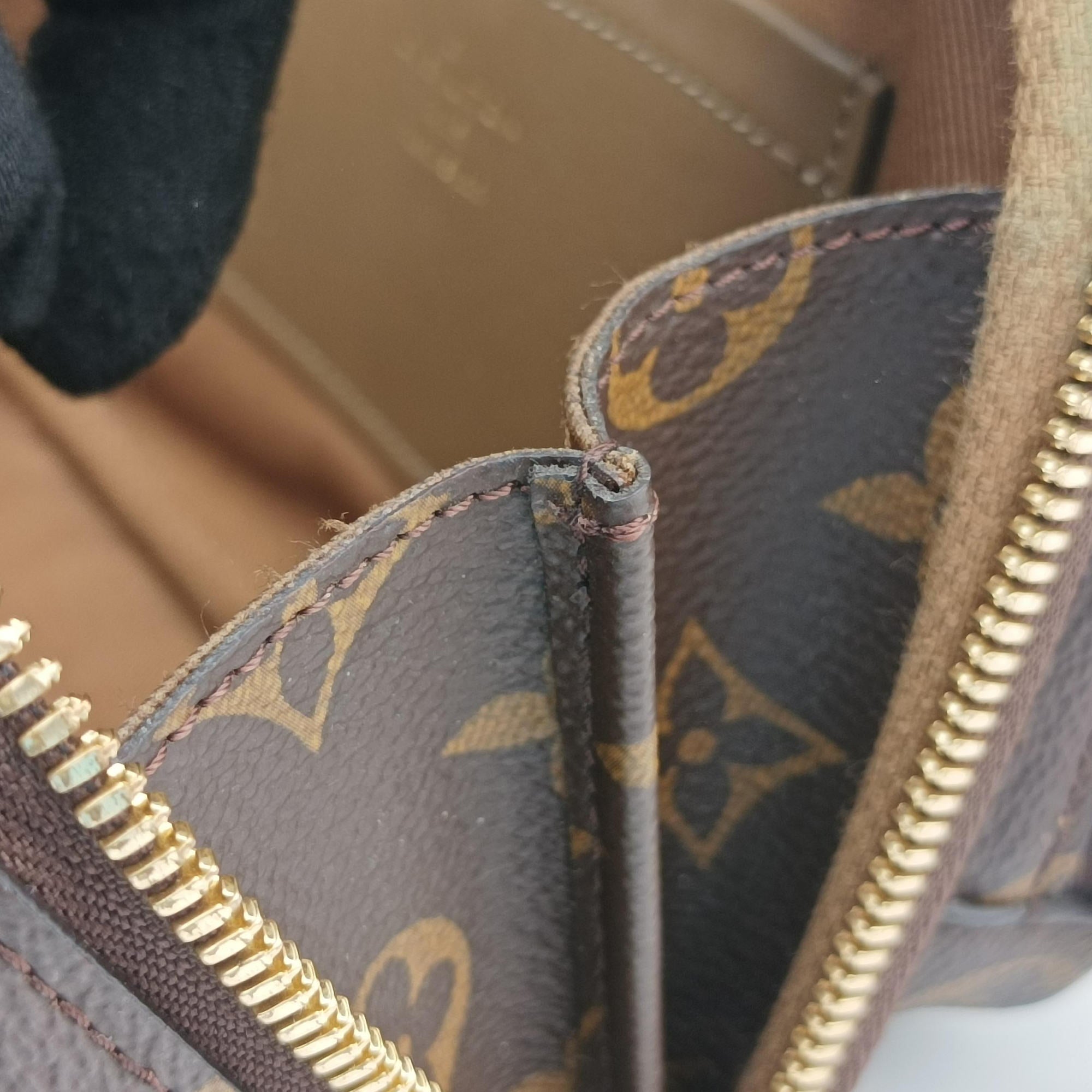 Pre-owned Louis Vuitton Utility Crossbody brown Monogram Canvas M80446 shoulderbag | stylenewstar