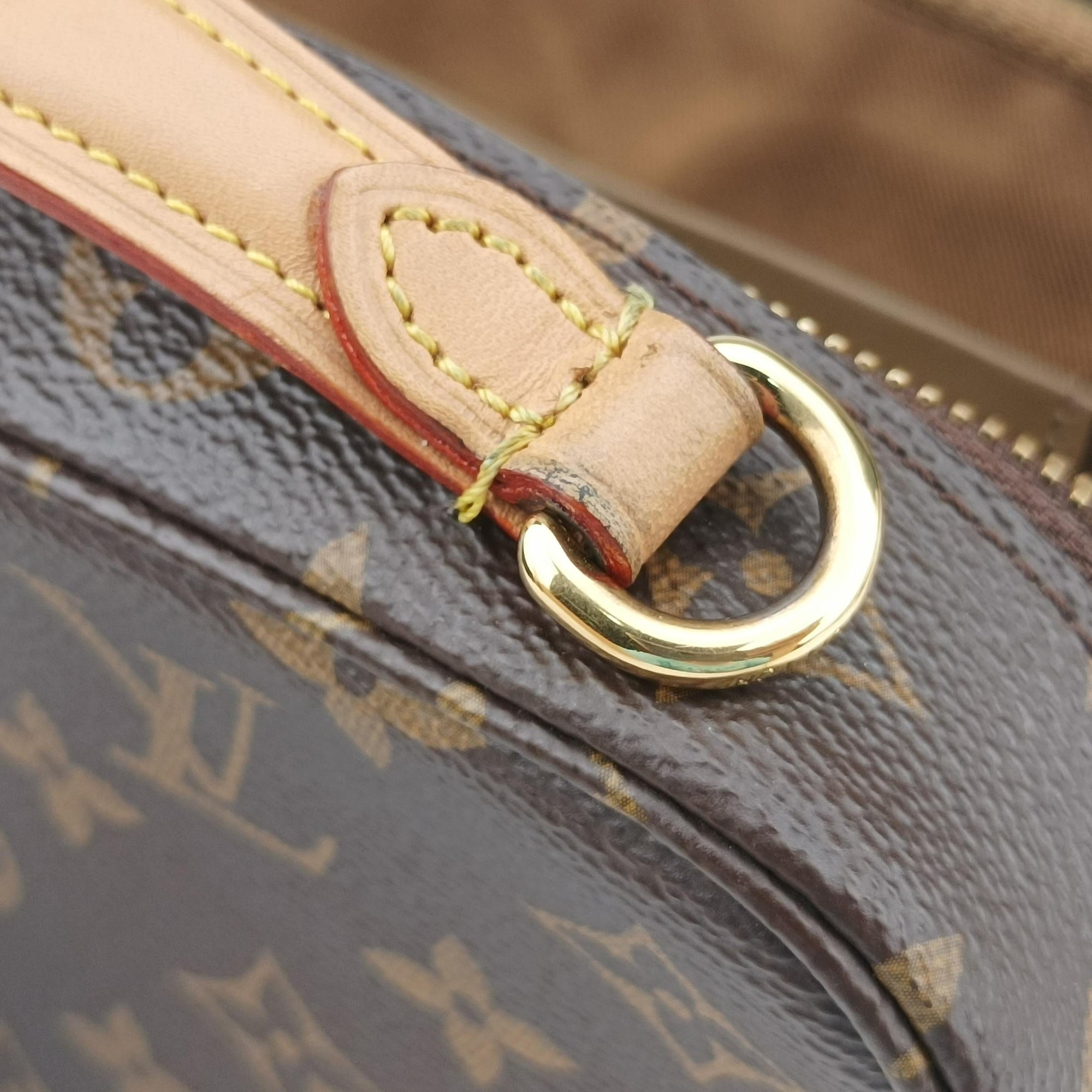 Pre-owned Louis Vuitton Utility Crossbody brown Monogram Canvas M80446 shoulderbag | stylenewstar