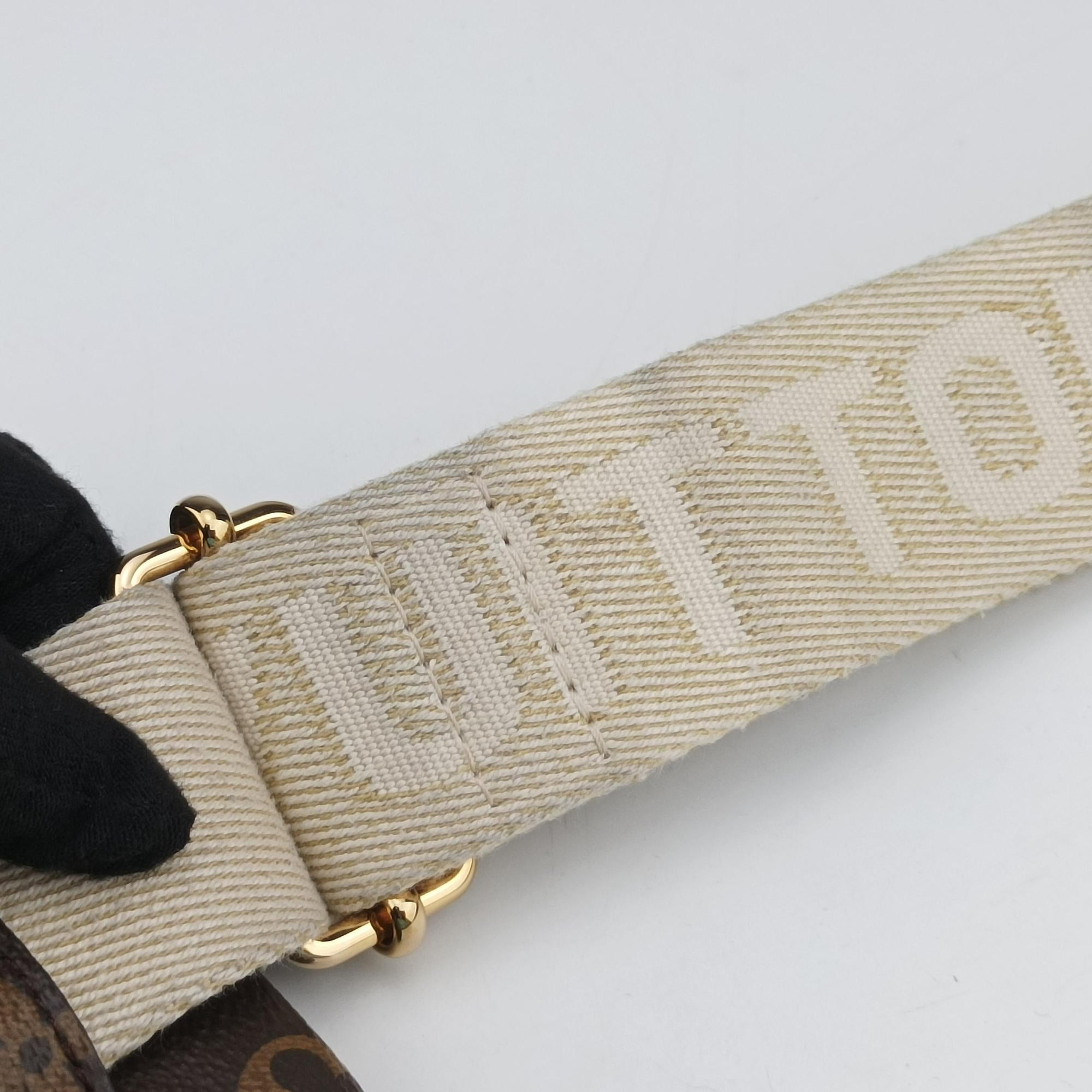 Pre-owned Louis Vuitton Utility Crossbody brown Monogram Canvas M80446 shoulderbag | stylenewstar