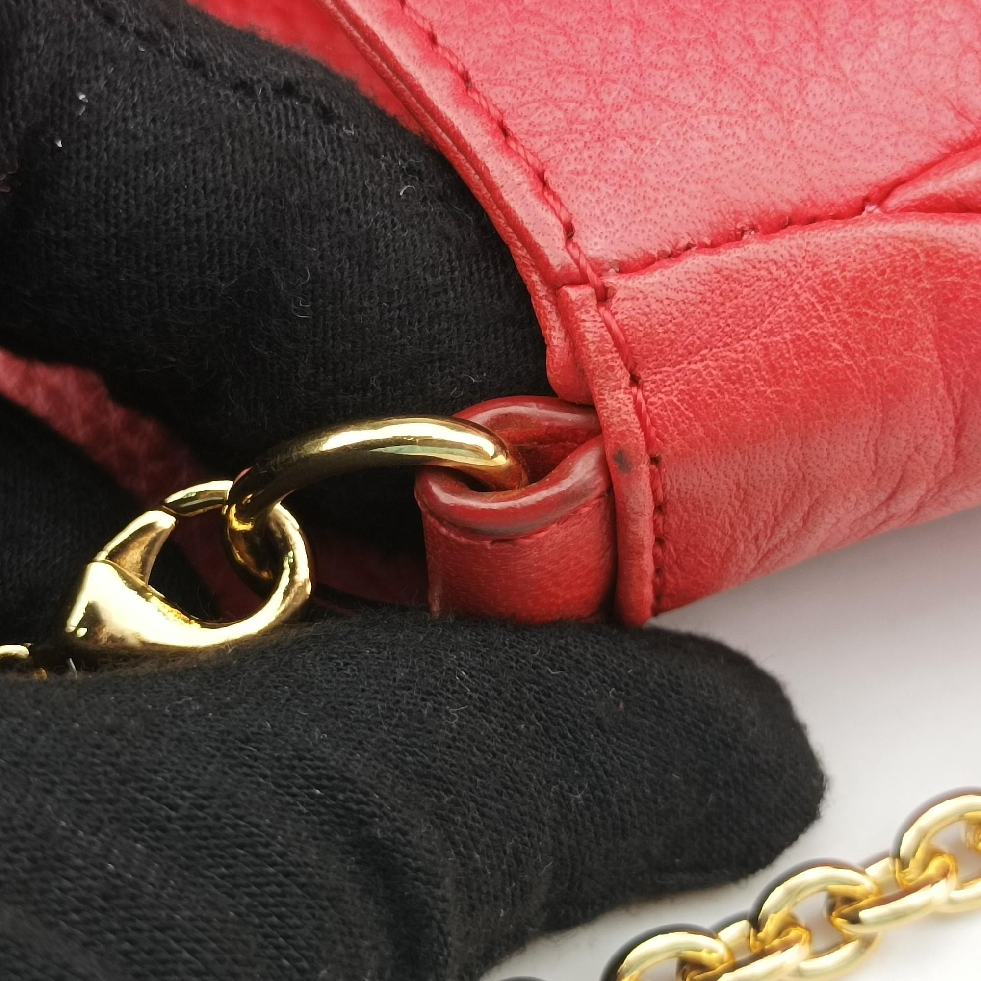 Pre-owned Fendi Fendista Pochette Red Leather 8M0276 shoulderbag | stylenewstar