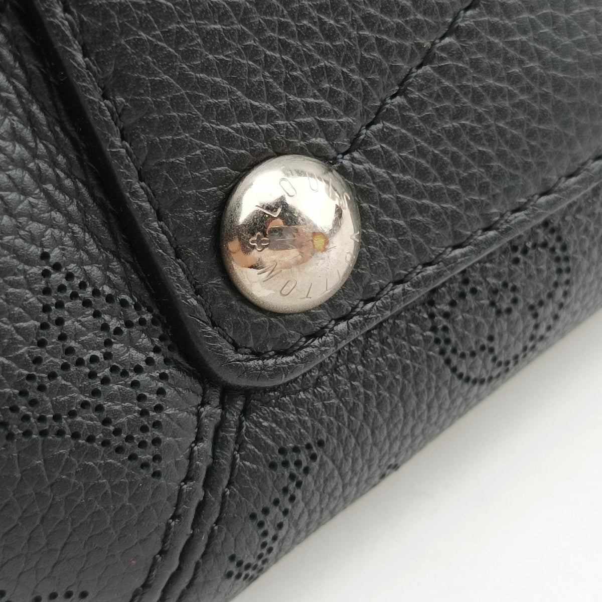 Pre-owned Louis Vuitton Babylone PM Noir Mahina Leather M50031 shoulderbag | stylenewstar